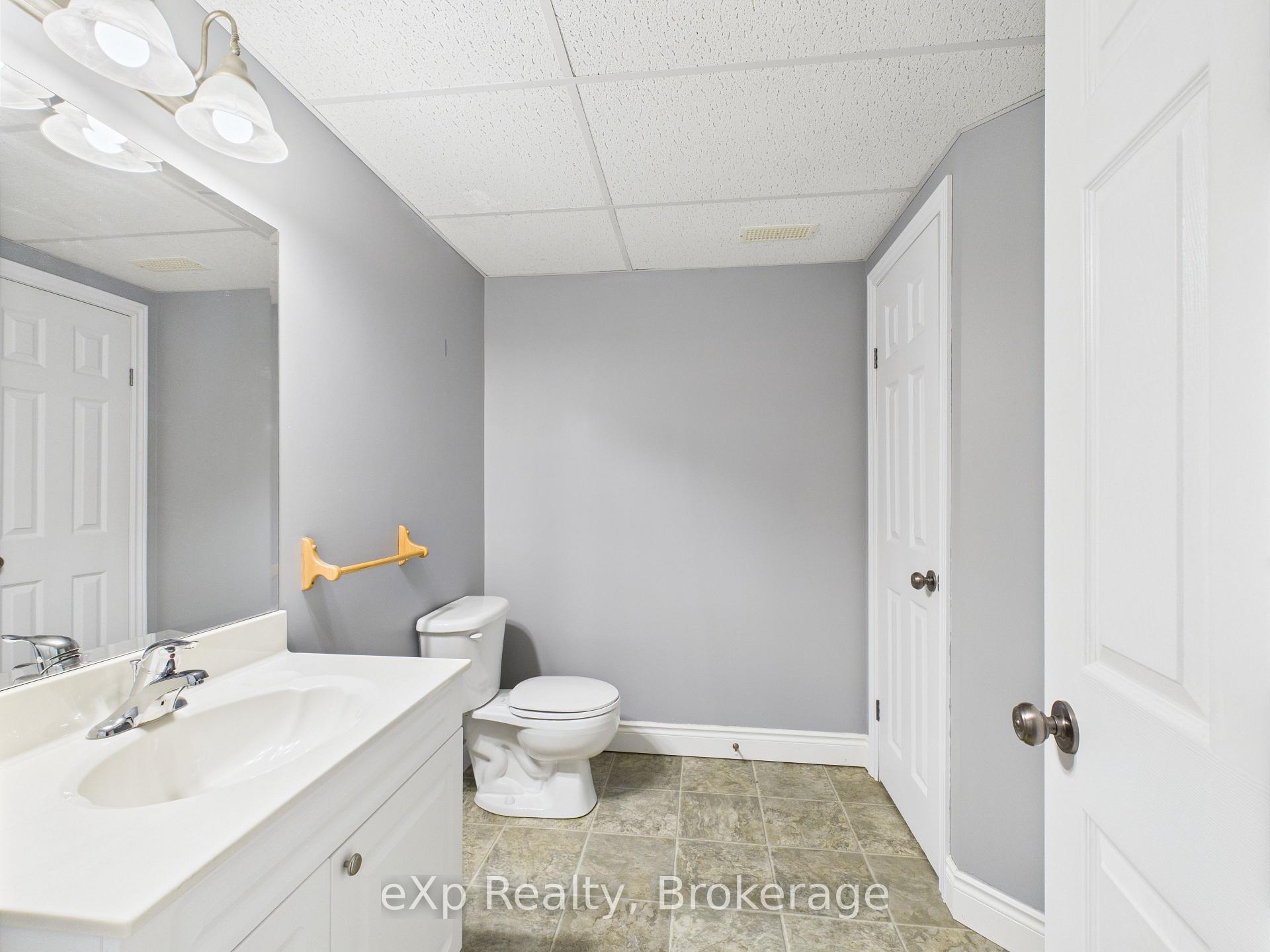 Photo 27 of 7 Bruce Rd 15, Brockton — HOMEH