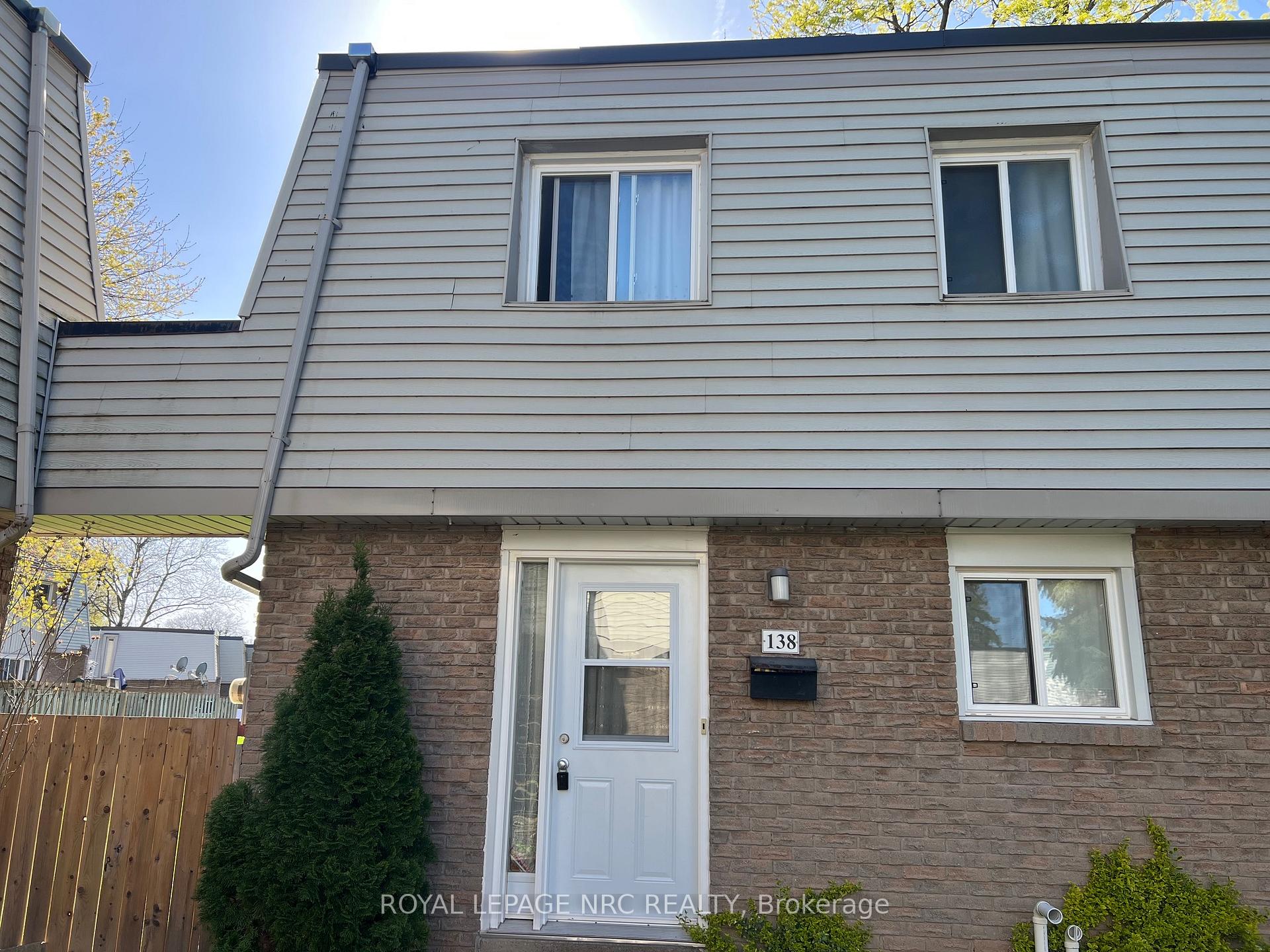 Photo 1 of Unit 138, 17 Old Pine Trail E, St. Catharines, Carlton/Bunting — HOMEH