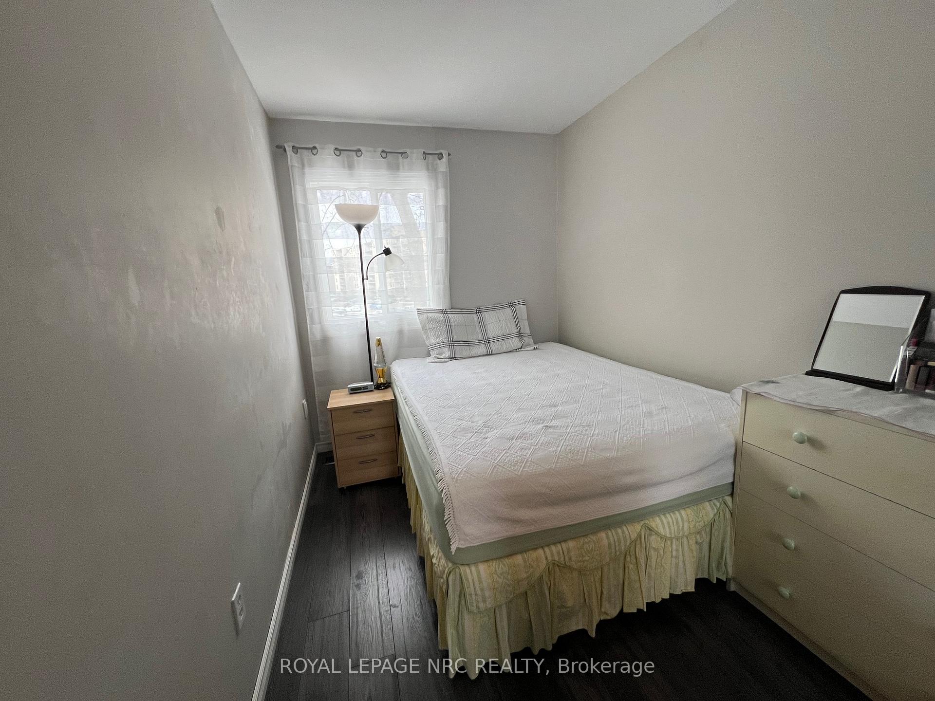 Photo 11 of Unit 138, 17 Old Pine Trail E, St. Catharines, Carlton/Bunting — HOMEH
