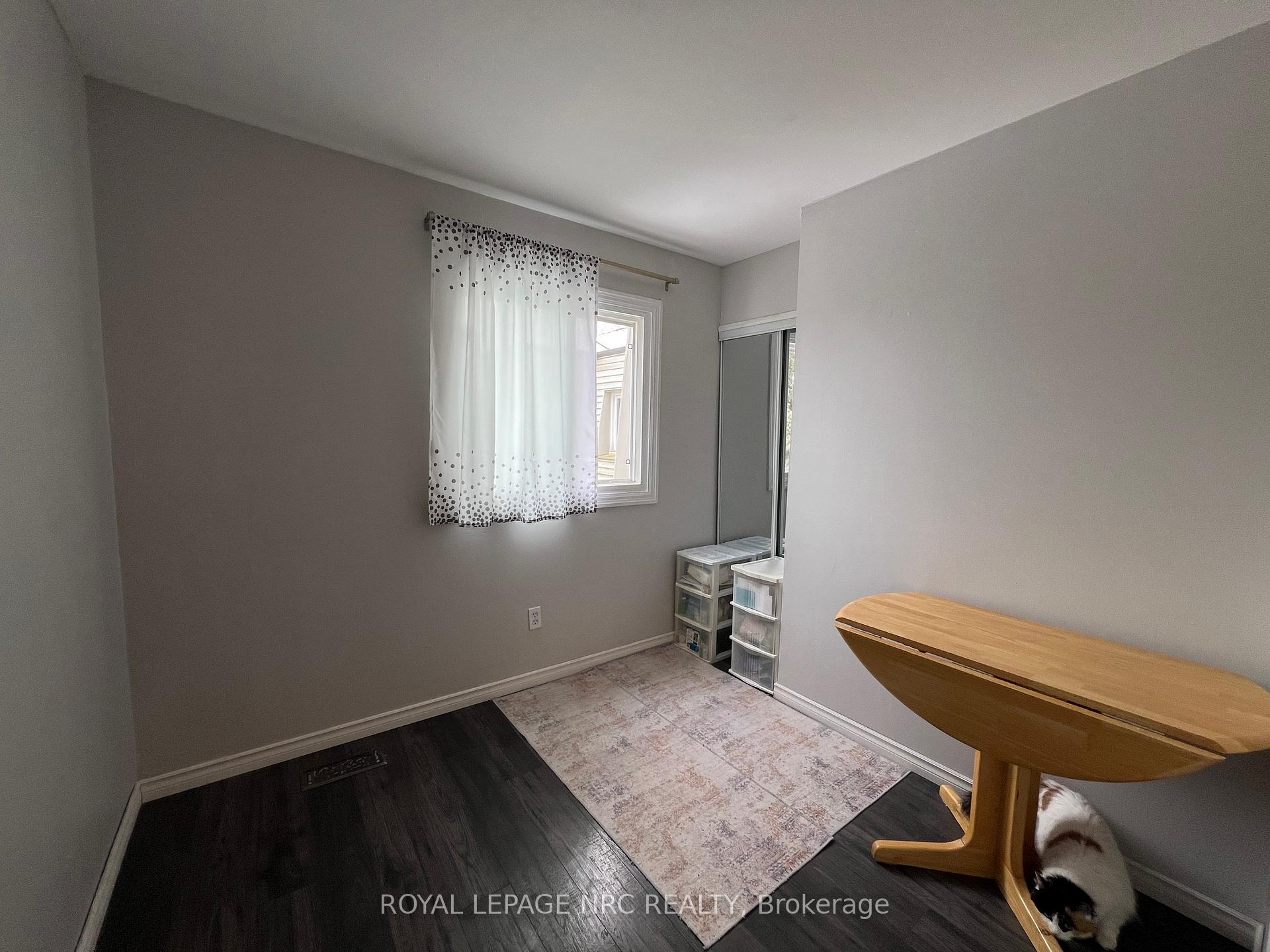 Photo 12 of Unit 138, 17 Old Pine Trail E, St. Catharines, Carlton/Bunting — HOMEH