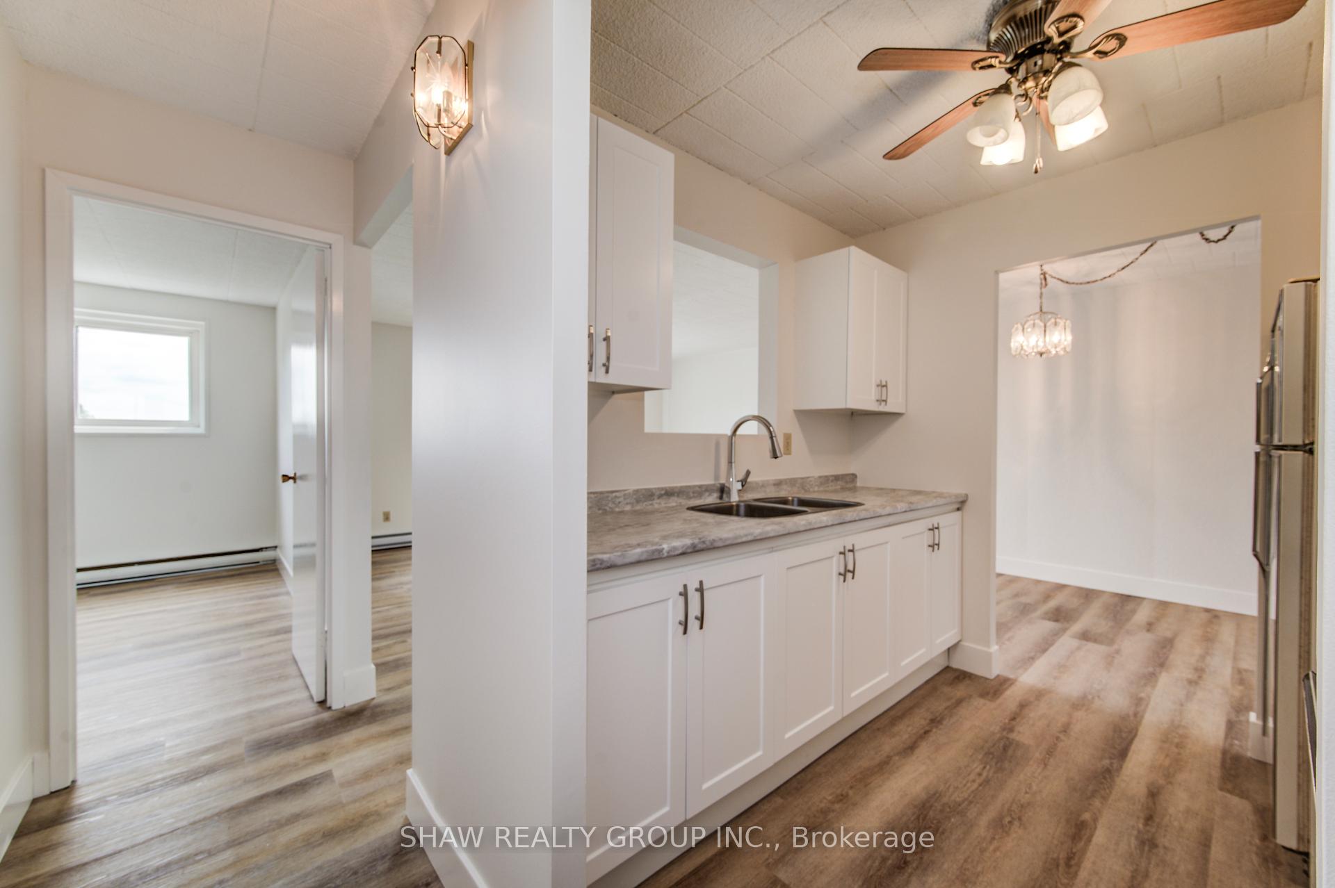 Photo 6 of Unit 302, 75 Hazelglen Drive, Kitchener — HOMEH