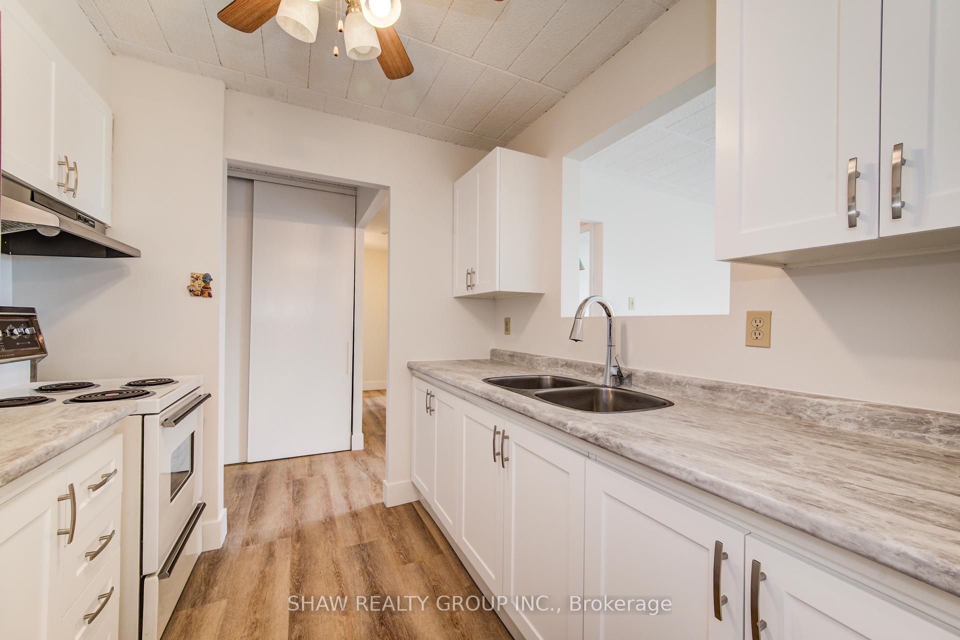 Photo 10 of Unit 302, 75 Hazelglen Drive, Kitchener — HOMEH