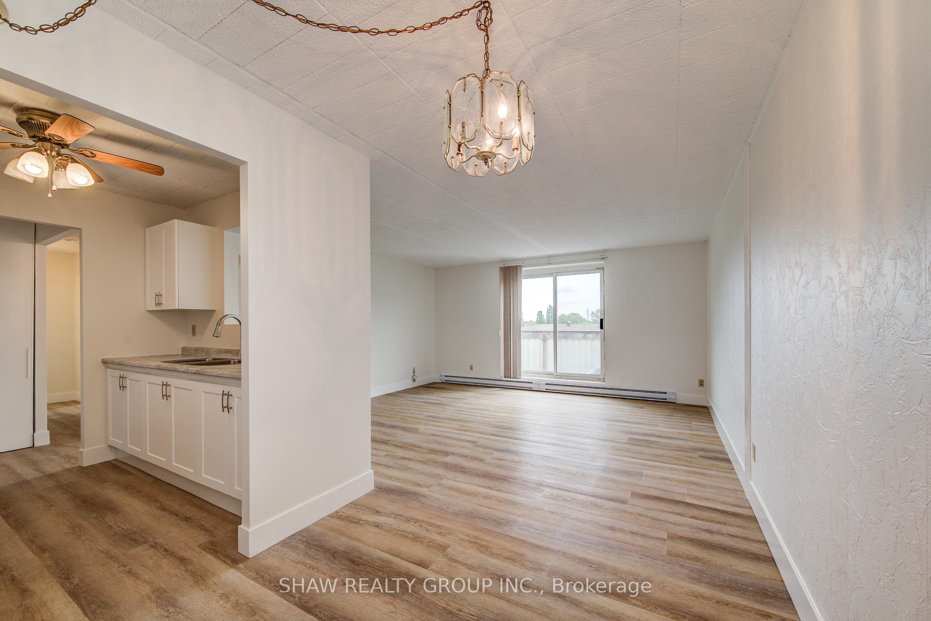 Photo 15 of Unit 302, 75 Hazelglen Drive, Kitchener — HOMEH