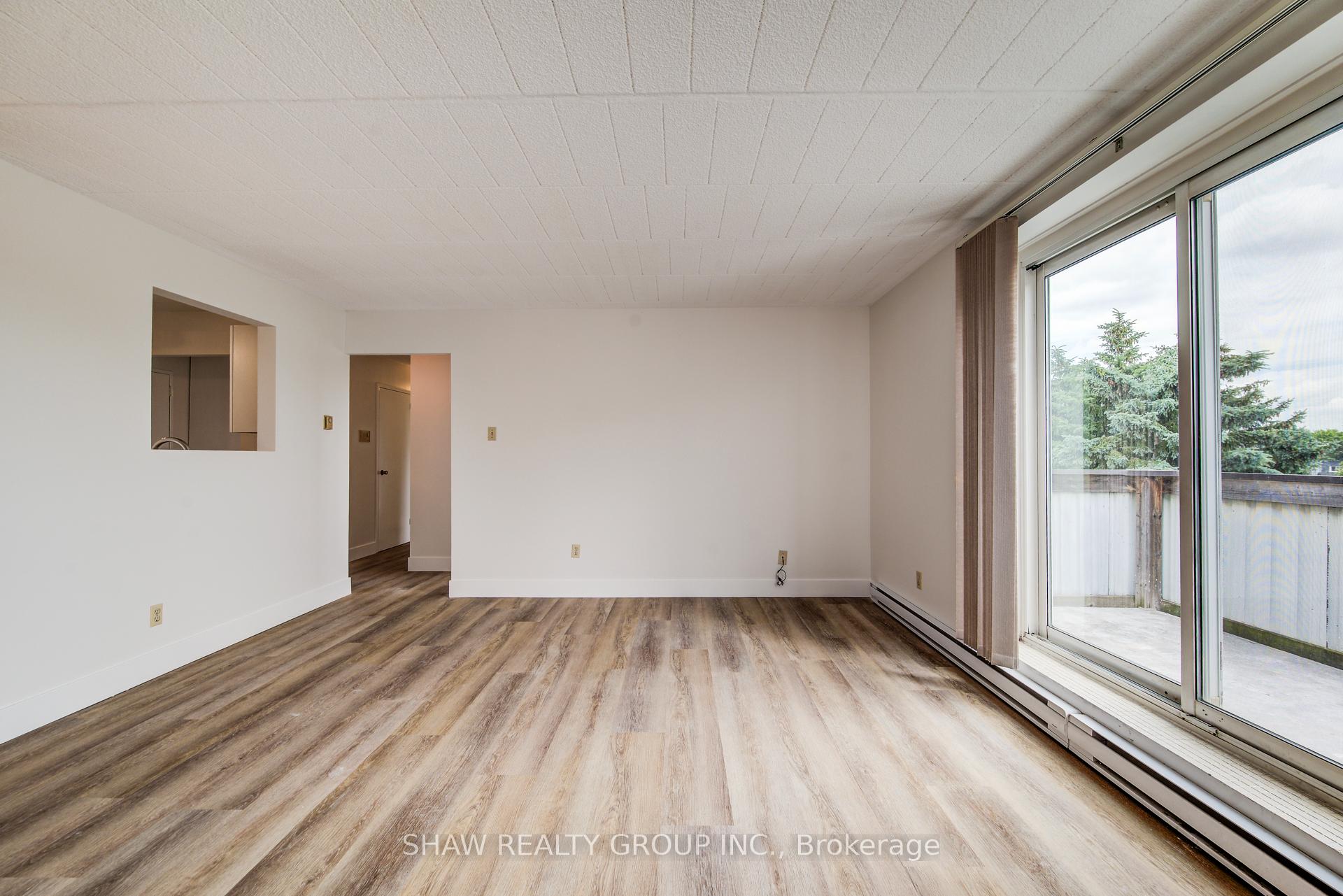Photo 20 of Unit 302, 75 Hazelglen Drive, Kitchener — HOMEH
