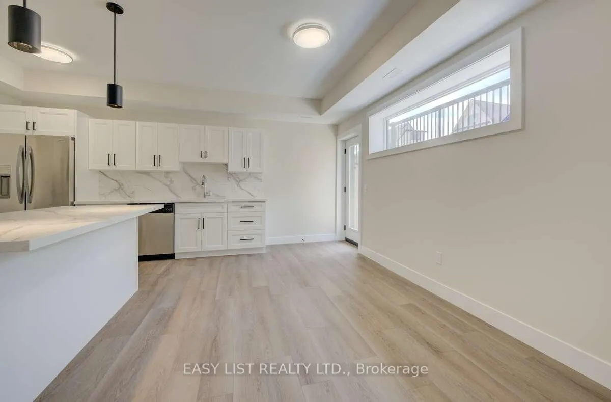 Photo 2 of Unit 1, 17 Peter Street, Kitchener, Cedar Hill — HOMEH