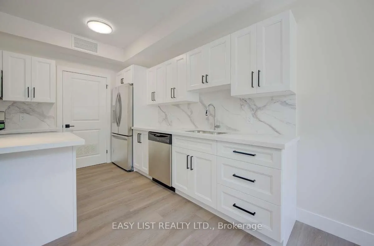 Photo 9 of Unit 1, 17 Peter Street, Kitchener, Cedar Hill — HOMEH