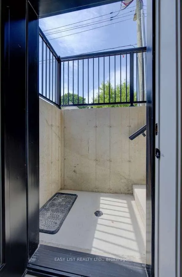 Photo 22 of Unit 1, 17 Peter Street, Kitchener, Cedar Hill — HOMEH