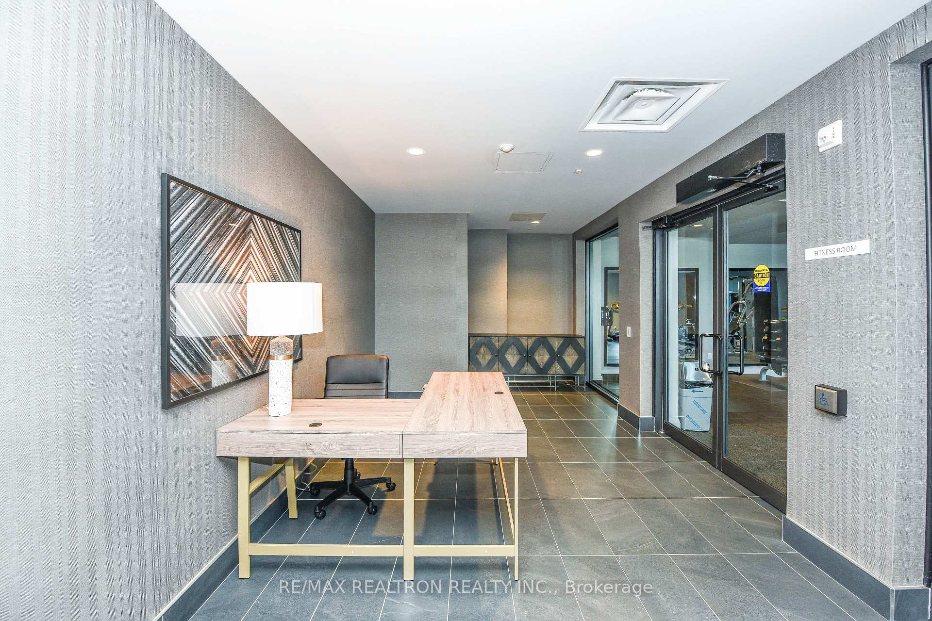 Photo 14 of Unit 111, 95 Dundas Street W, Oakville, Glenorchy — HOMEH