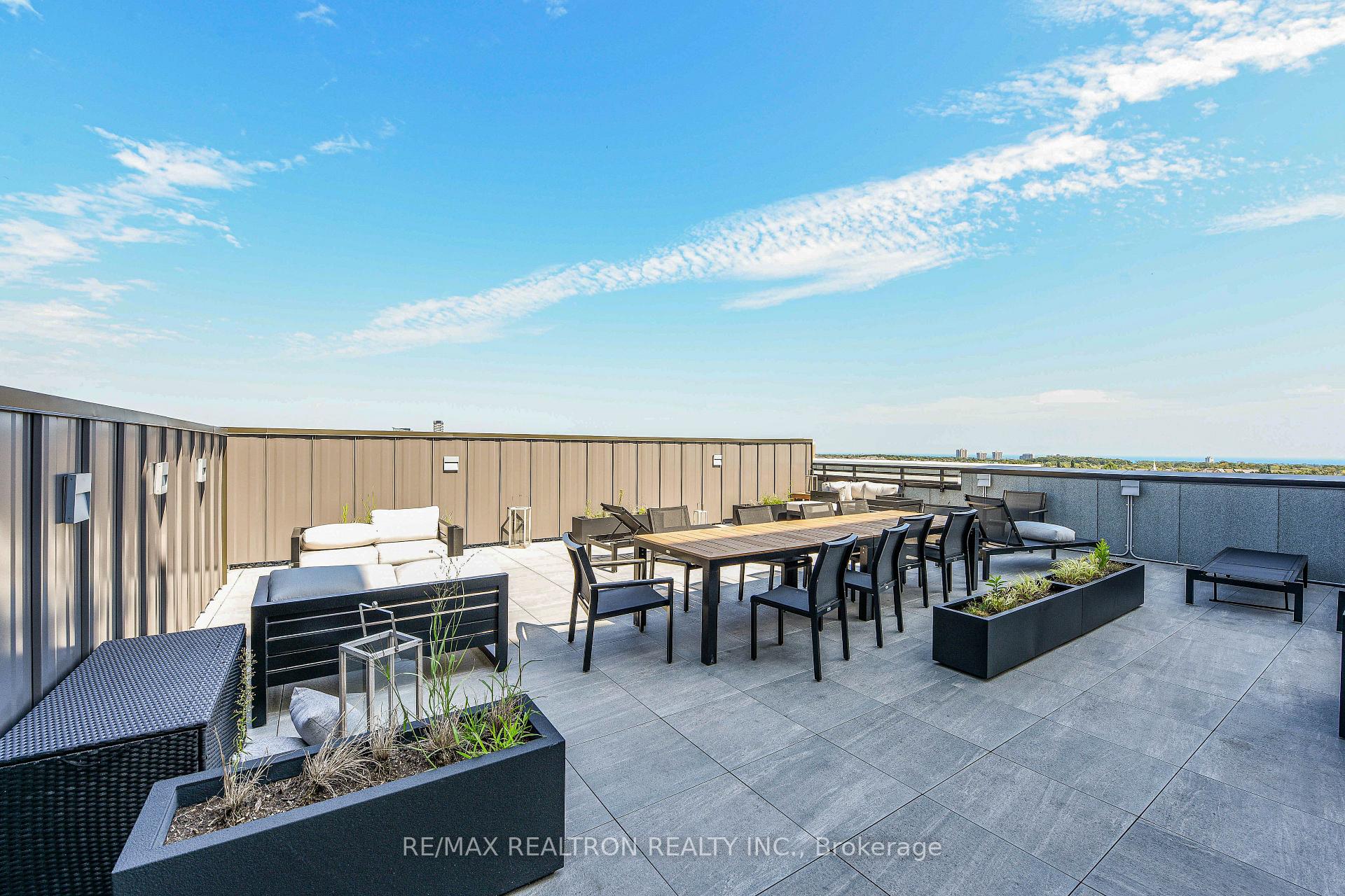 Photo 19 of Unit 111, 95 Dundas Street W, Oakville, Glenorchy — HOMEH