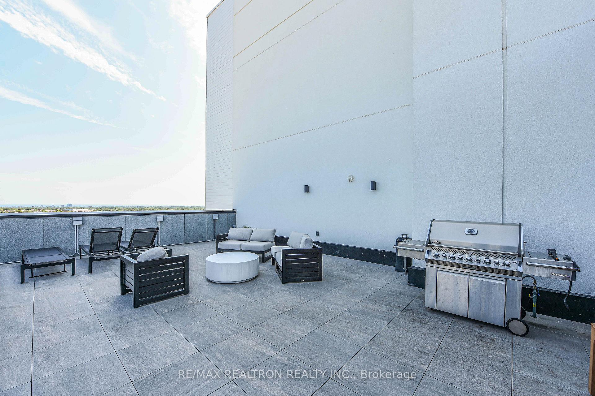 Photo 20 of Unit 111, 95 Dundas Street W, Oakville, Glenorchy — HOMEH