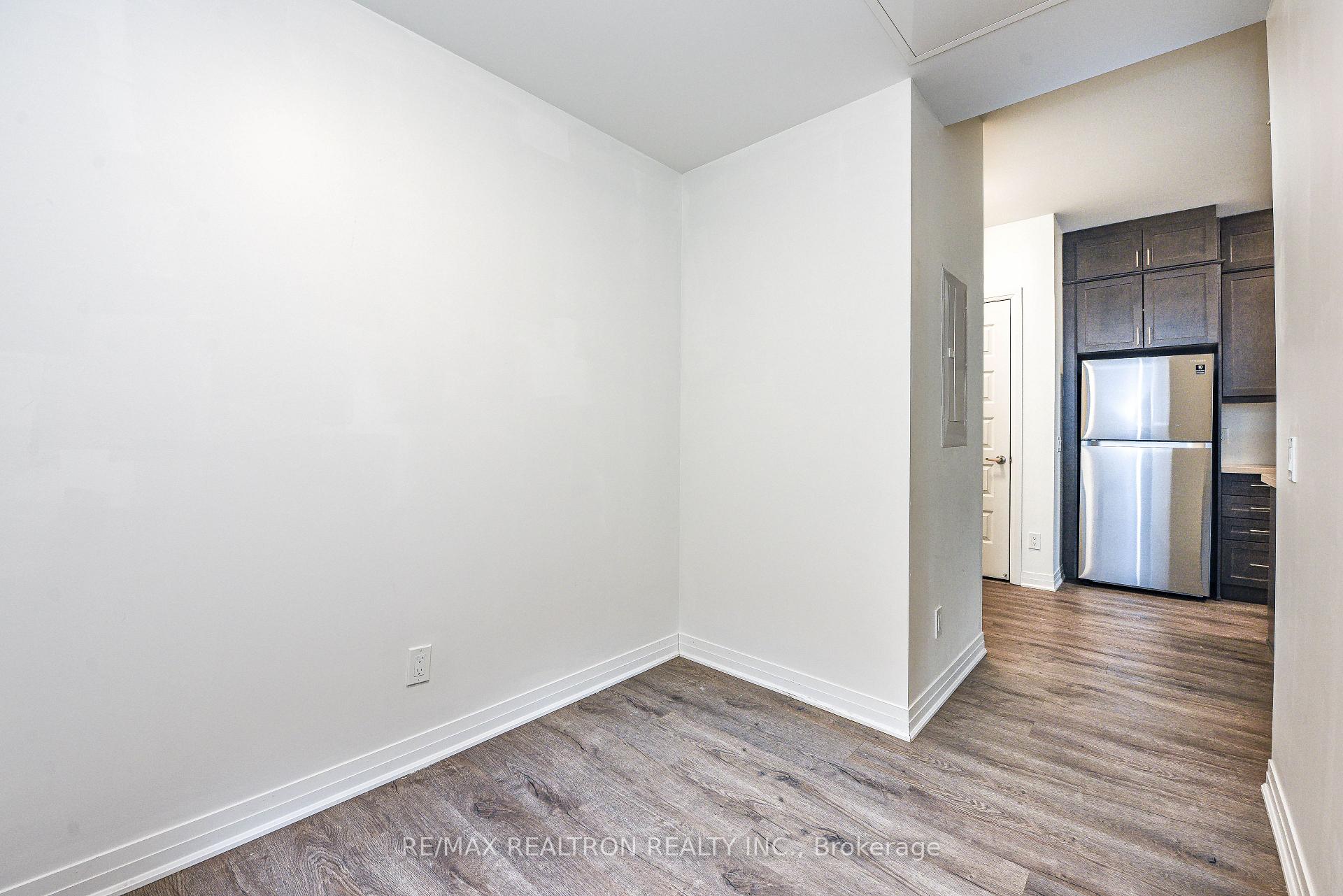 Photo 26 of Unit 111, 95 Dundas Street W, Oakville, Glenorchy — HOMEH