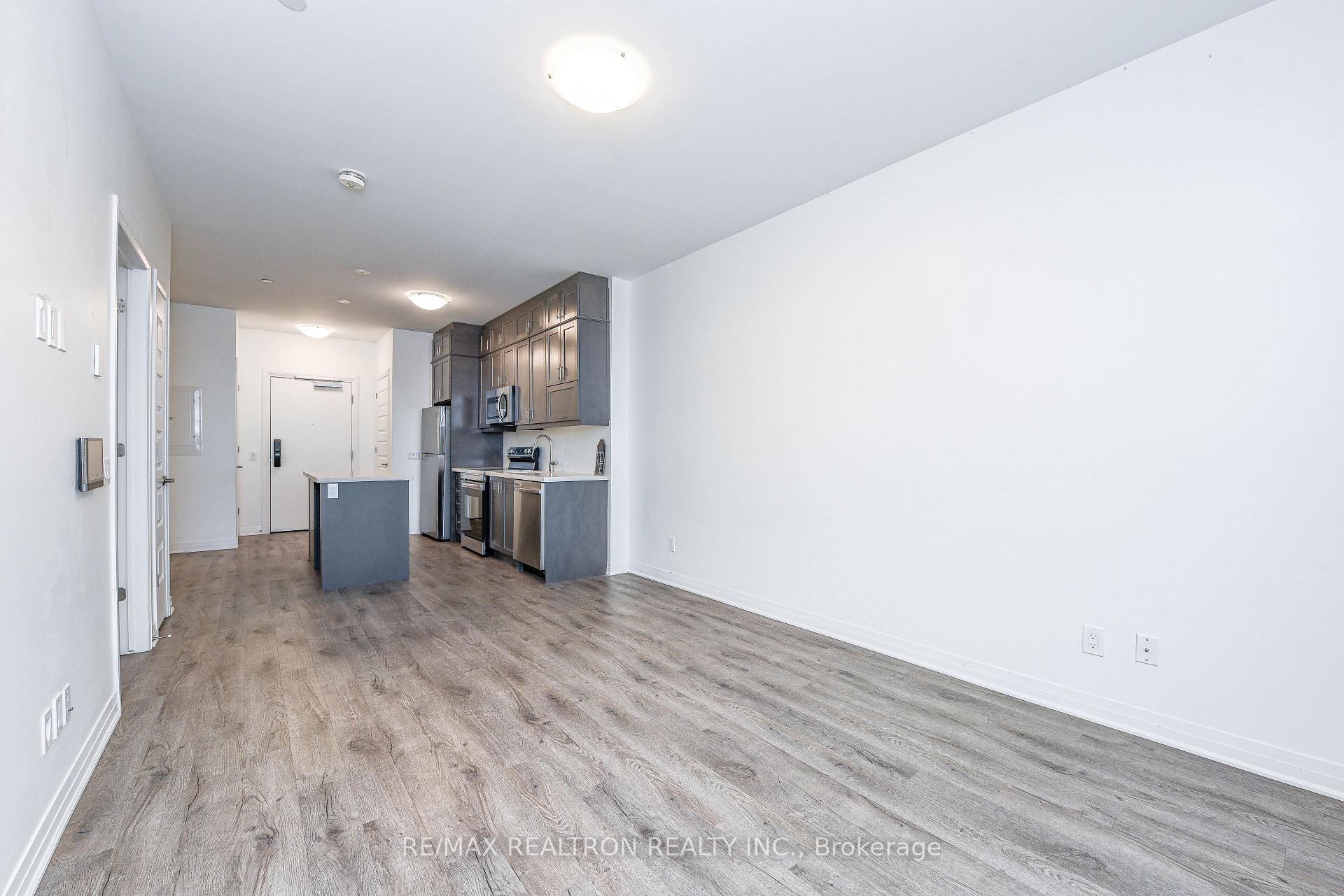 Photo 33 of Unit 111, 95 Dundas Street W, Oakville, Glenorchy — HOMEH
