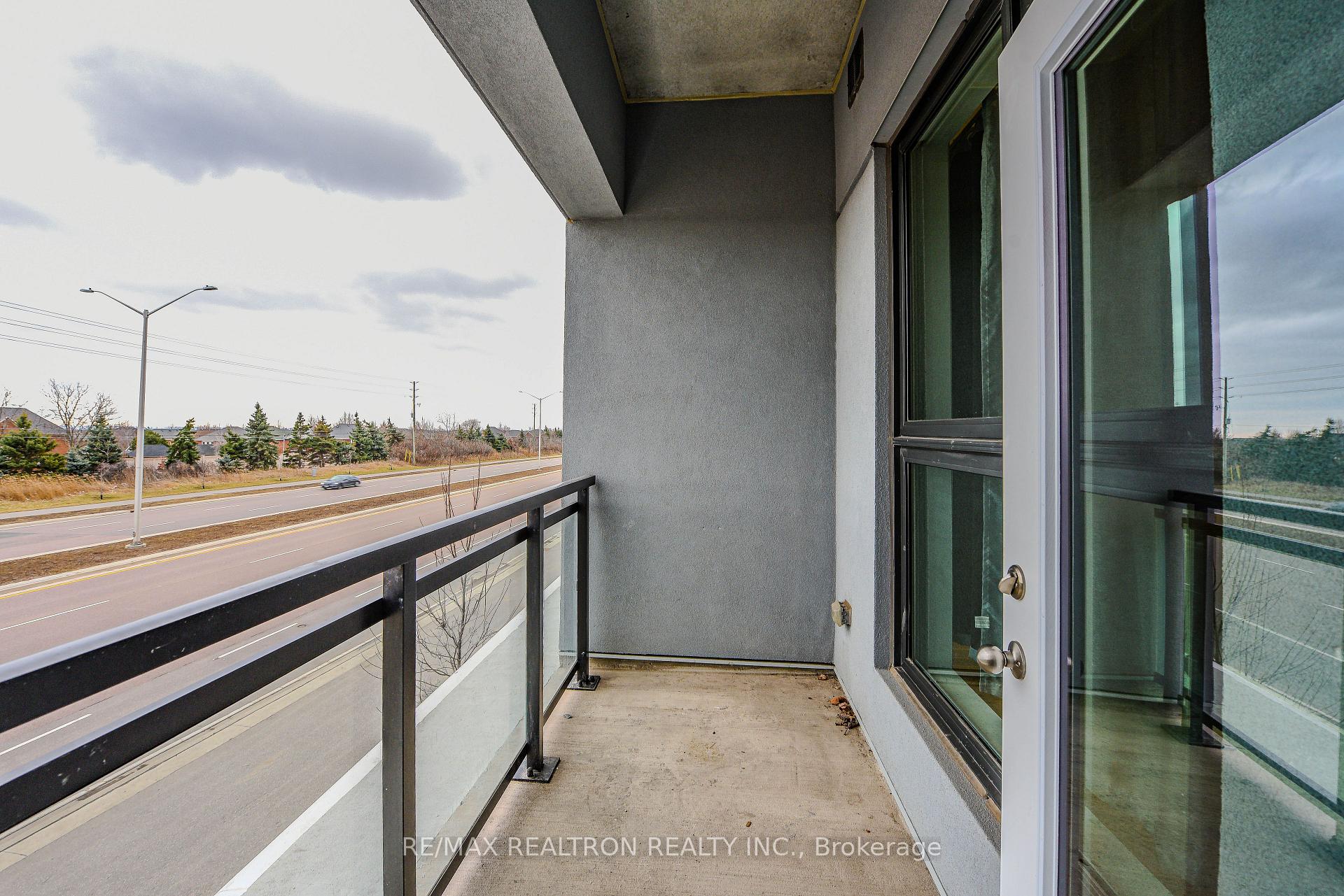 Photo 44 of Unit 111, 95 Dundas Street W, Oakville, Glenorchy — HOMEH