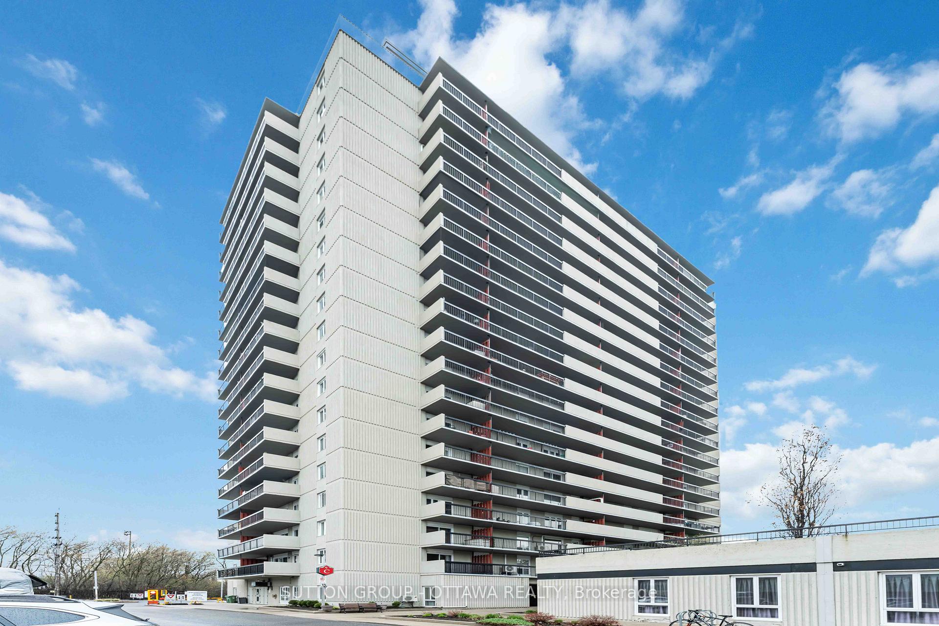Front of Unit 705, 158C McArthur Avenue