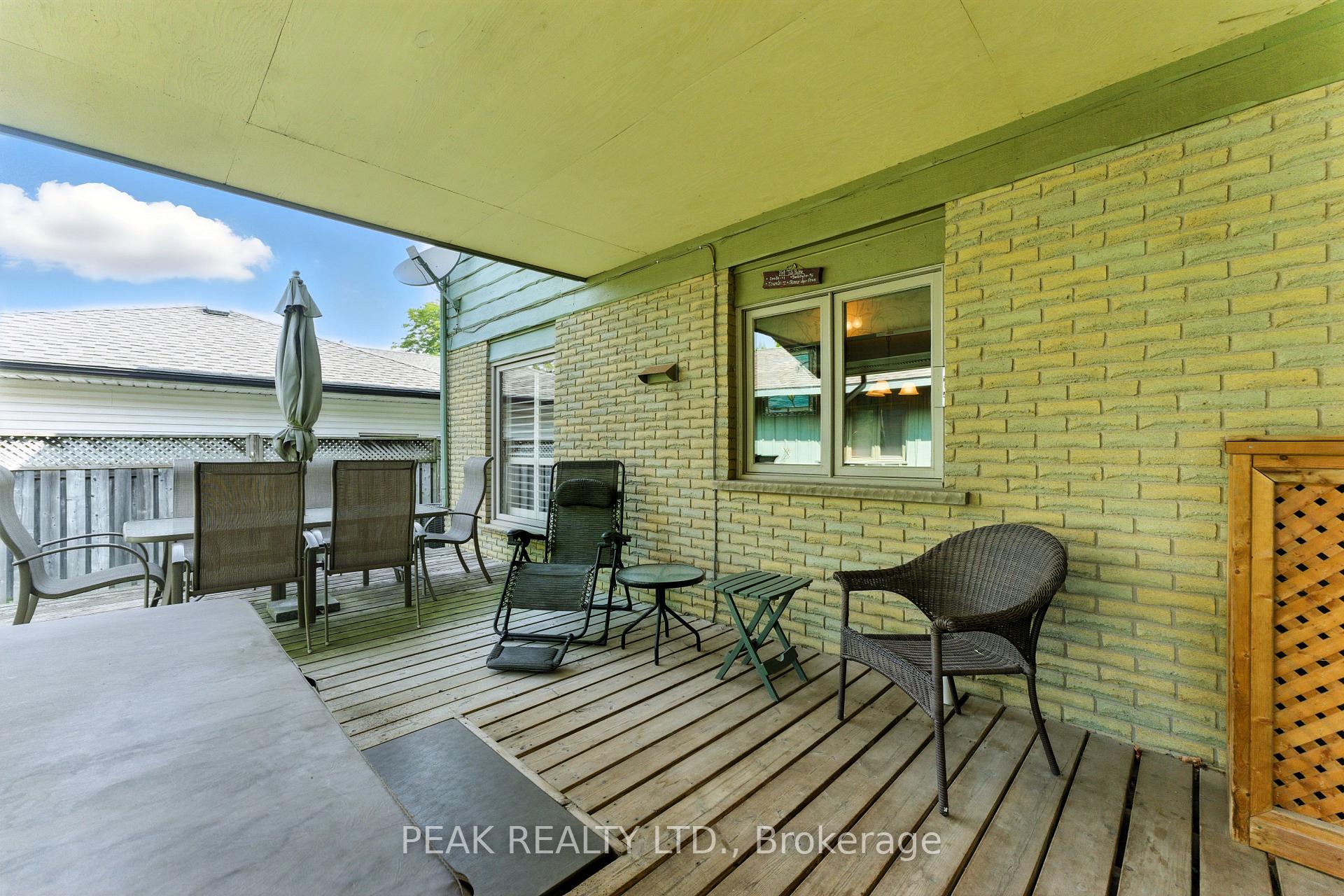 Photo 27 of 7 Palm Crescent, Brantford — HOMEH