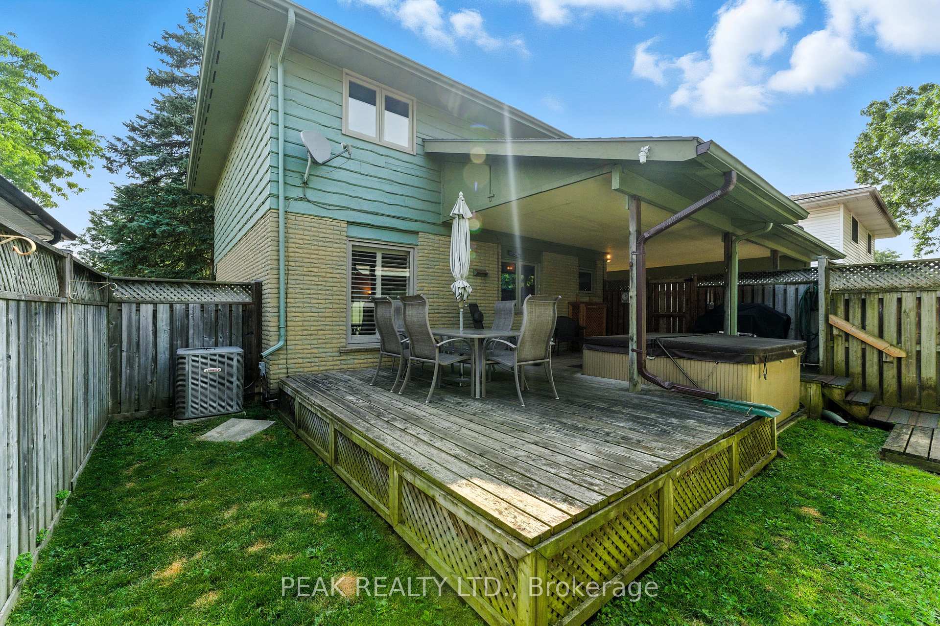 Photo 32 of 7 Palm Crescent, Brantford — HOMEH