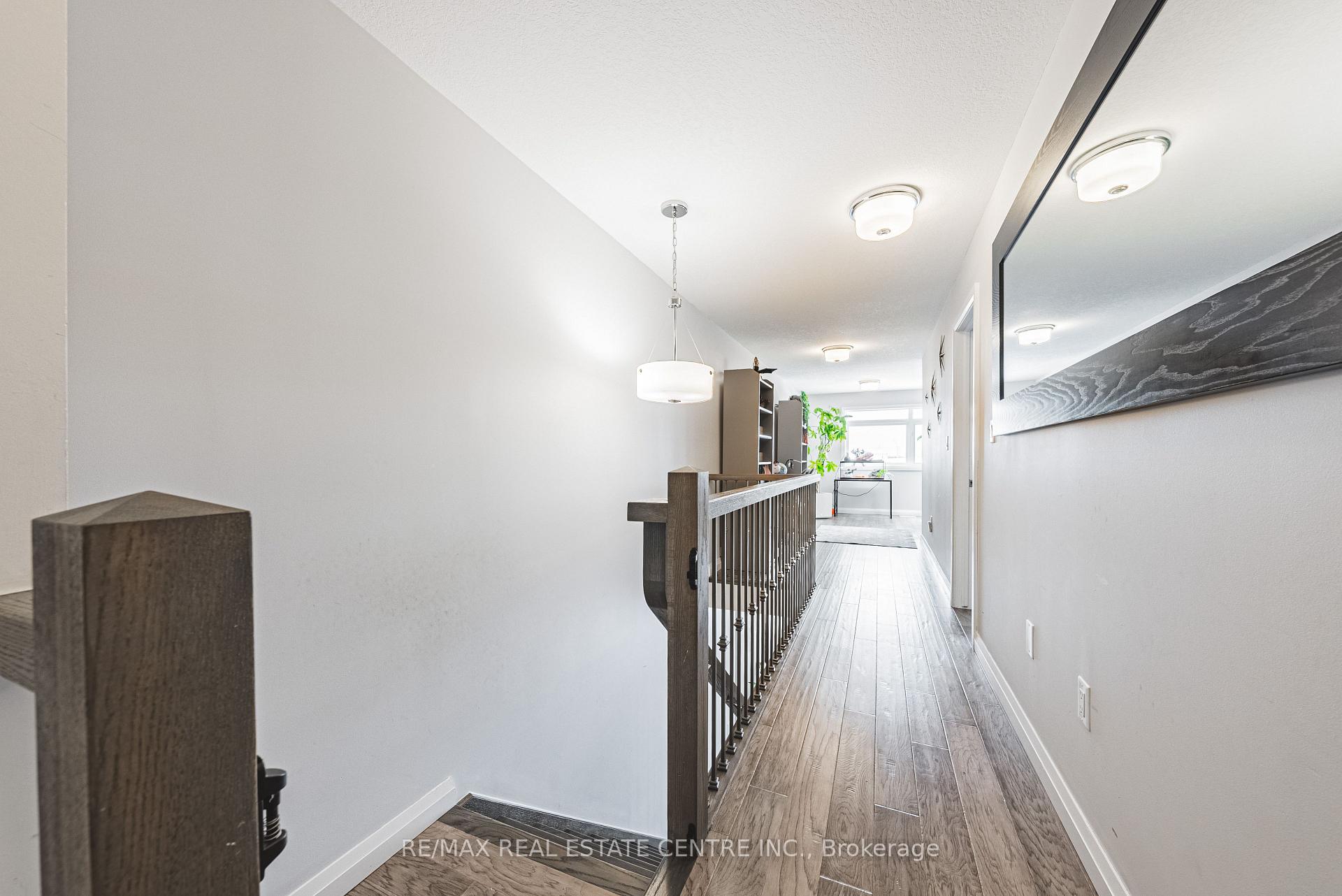 Photo 17 of Unit 26, 35 Midhurst Heights, Hamilton, Stoney Creek Mountain — HOMEH