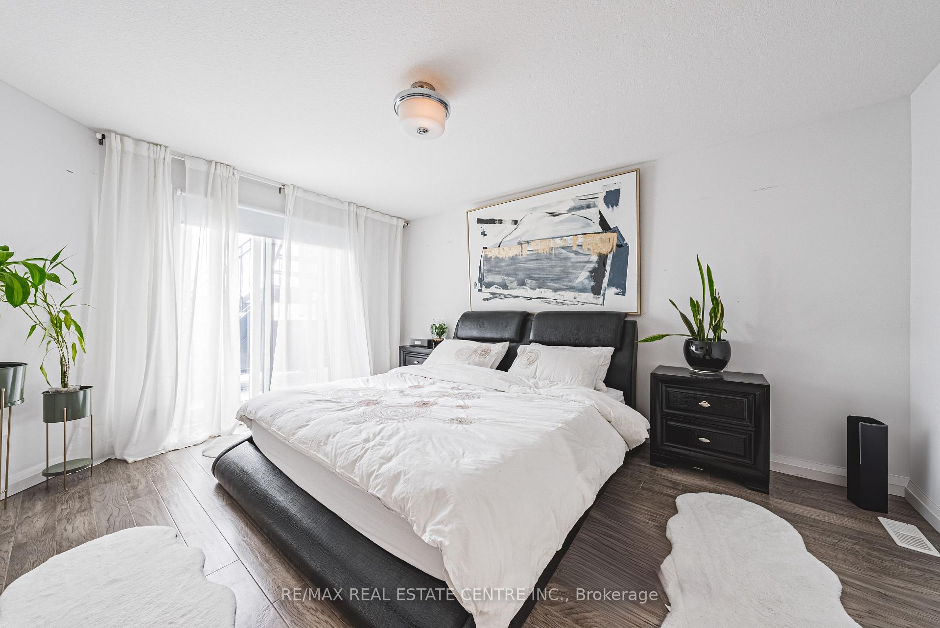 Photo 20 of Unit 26, 35 Midhurst Heights, Hamilton, Stoney Creek Mountain — HOMEH