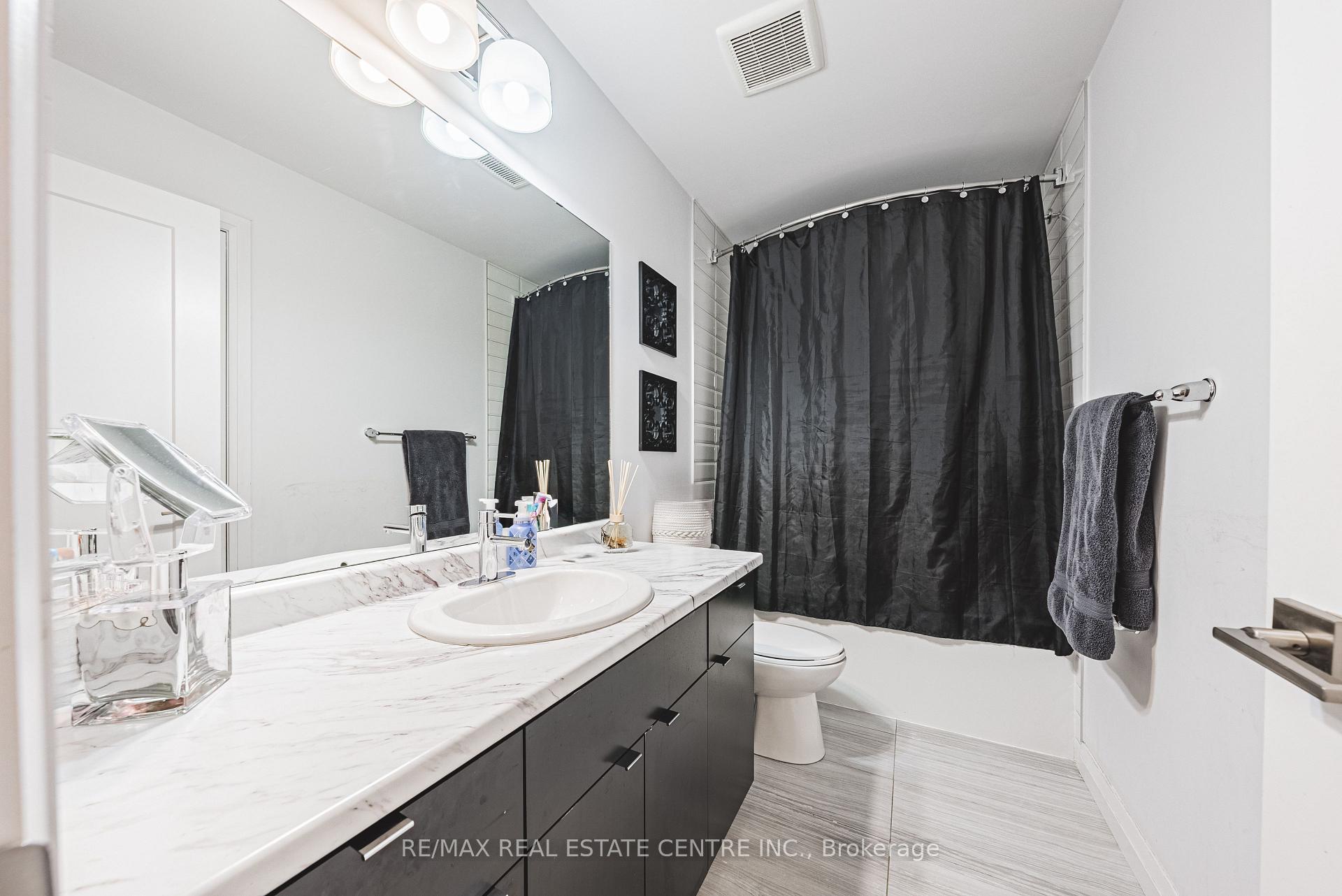 Photo 23 of Unit 26, 35 Midhurst Heights, Hamilton, Stoney Creek Mountain — HOMEH