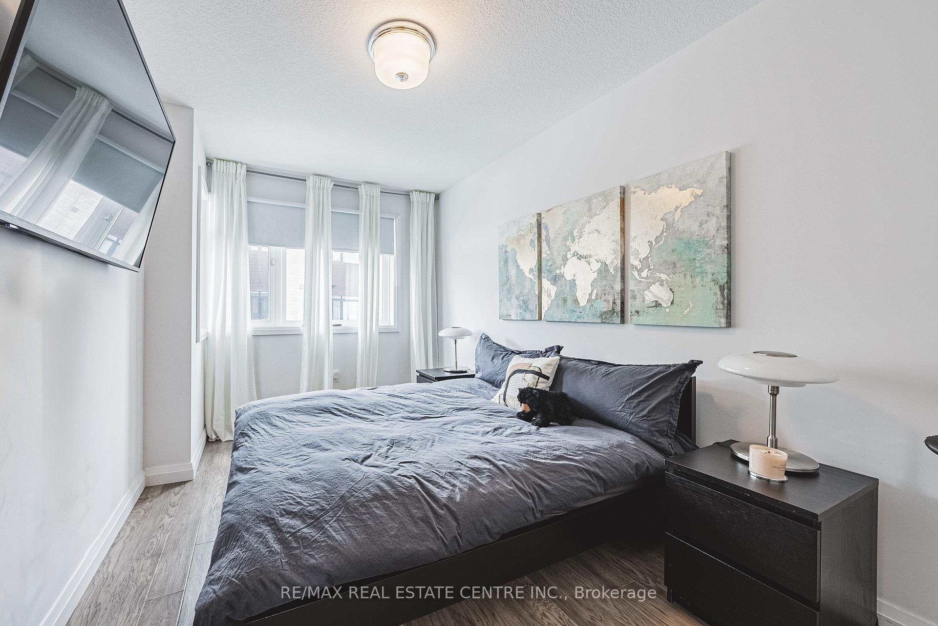 Photo 26 of Unit 26, 35 Midhurst Heights, Hamilton, Stoney Creek Mountain — HOMEH