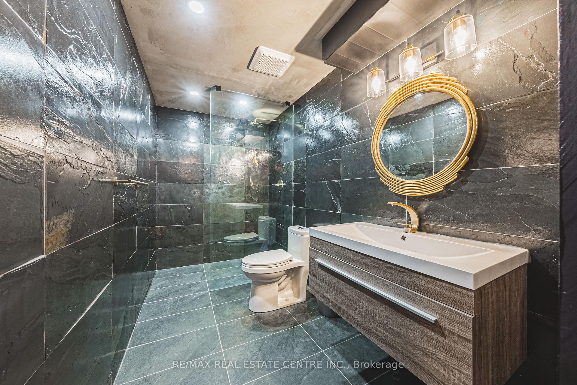 Photo 30 of Unit 26, 35 Midhurst Heights, Hamilton, Stoney Creek Mountain — HOMEH