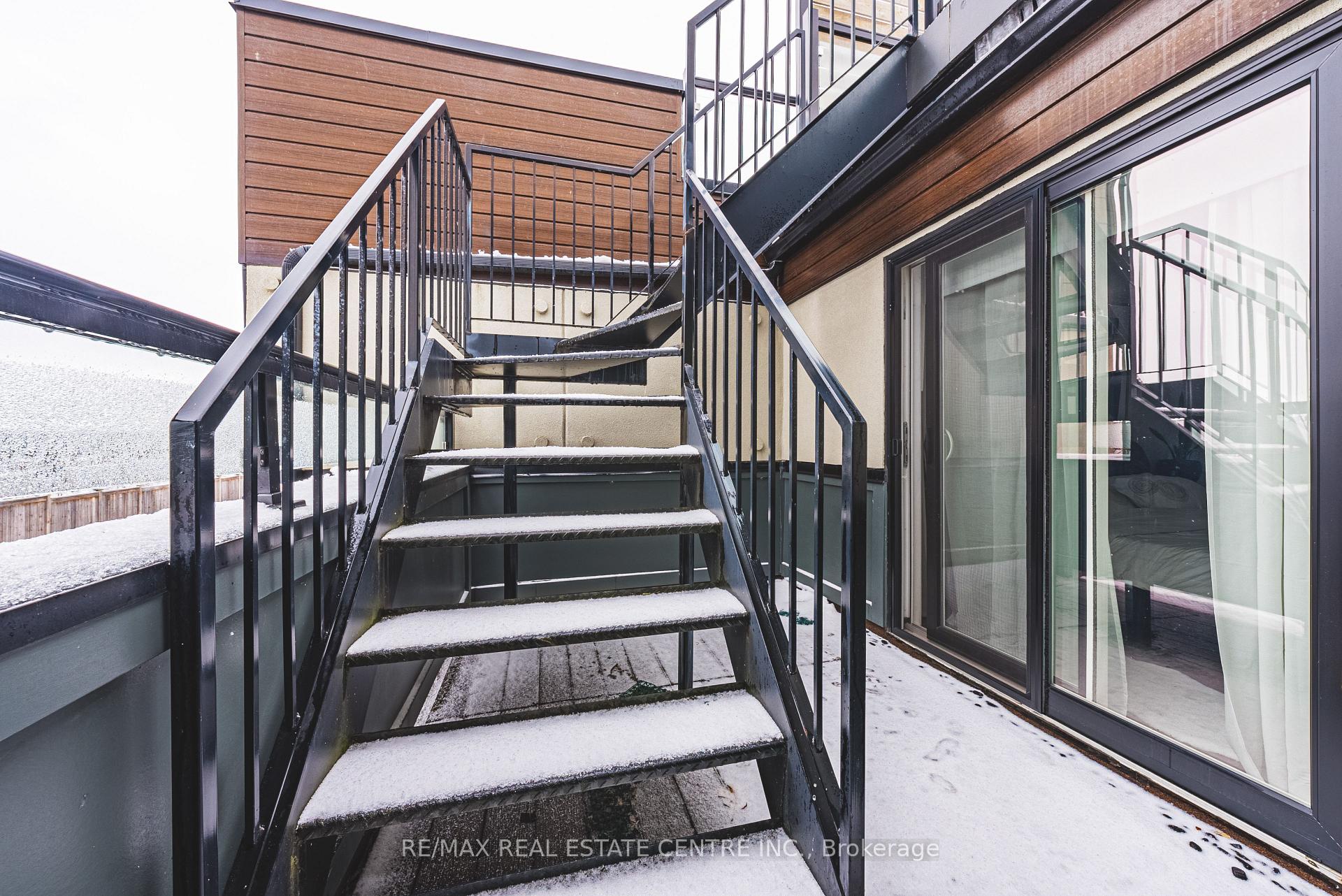 Photo 31 of Unit 26, 35 Midhurst Heights, Hamilton, Stoney Creek Mountain — HOMEH
