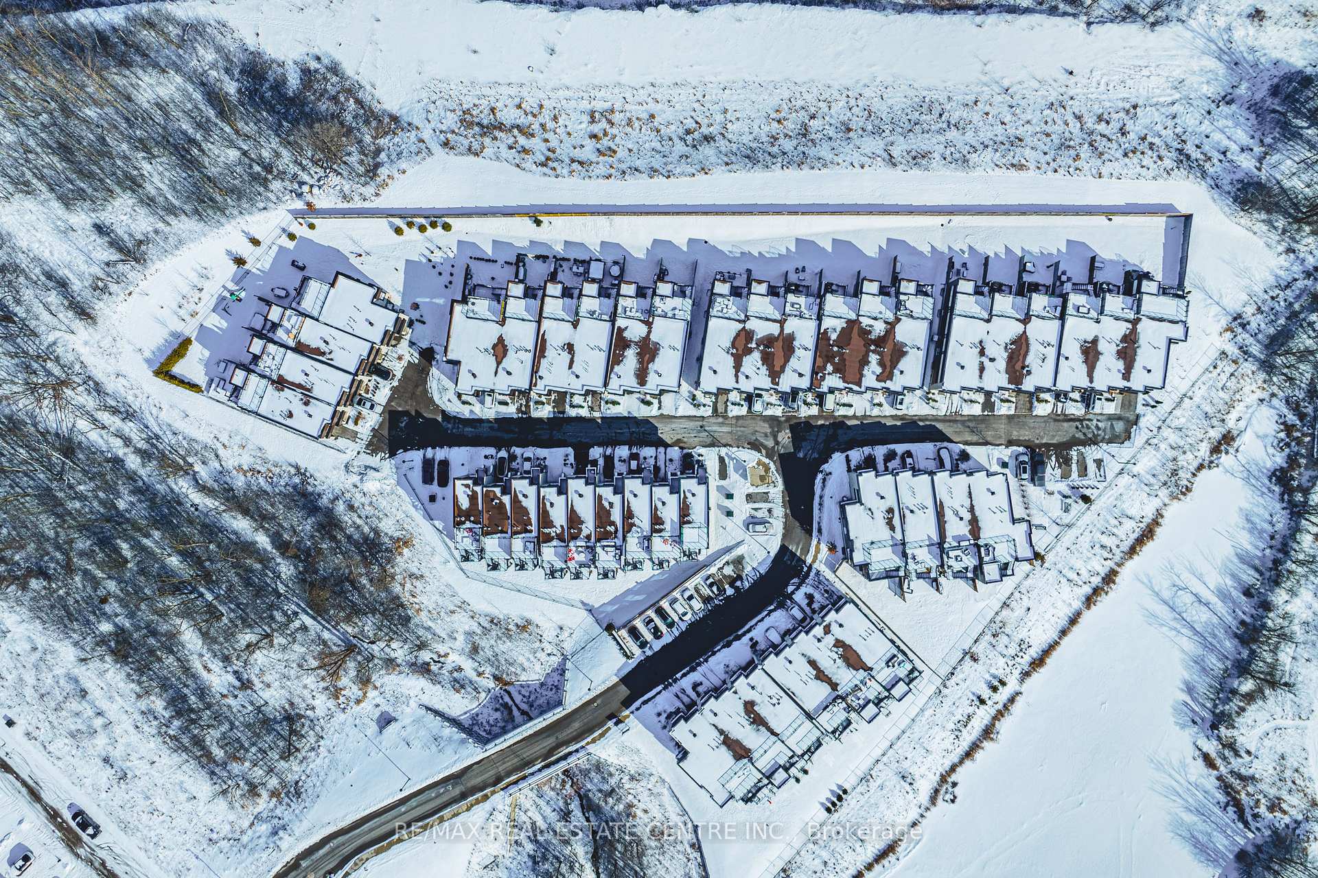 Photo 41 of Unit 26, 35 Midhurst Heights, Hamilton, Stoney Creek Mountain — HOMEH