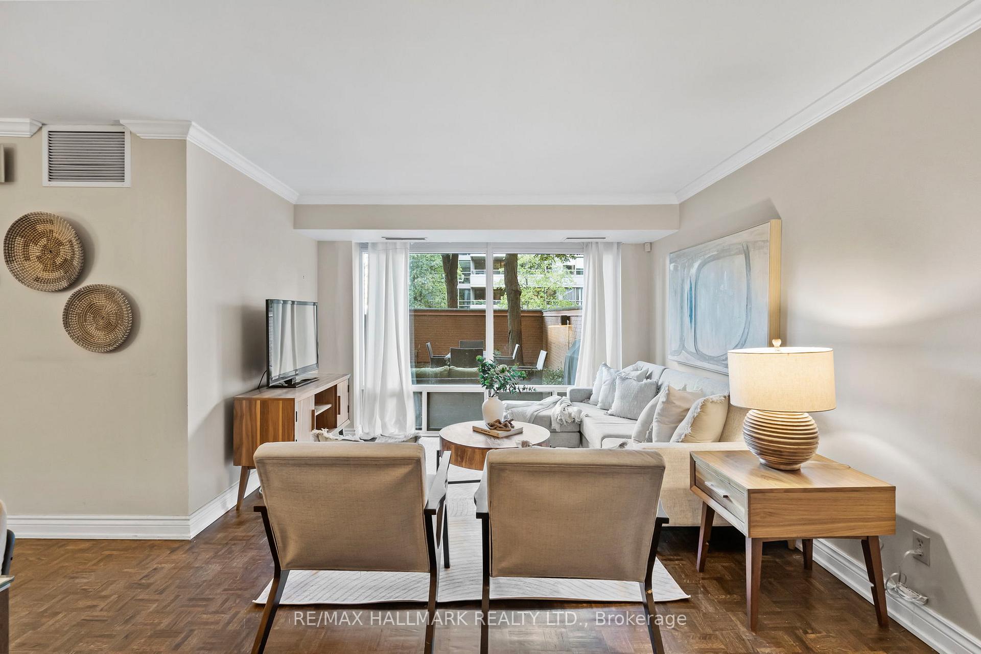Photo 9 of Unit TH 15, 260 Heath Street, Toronto, Forest Hill South — HOMEH