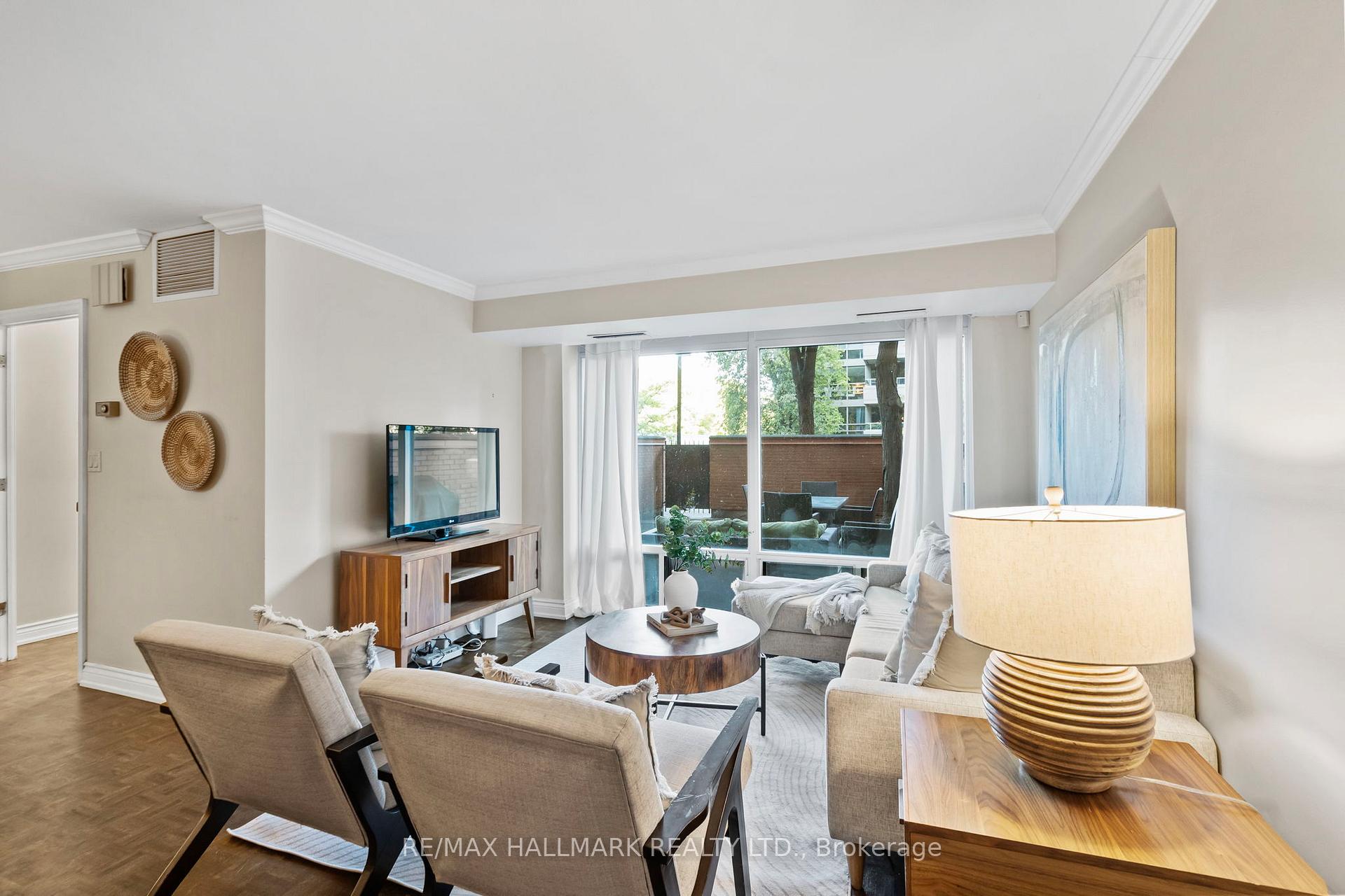 Photo 10 of Unit TH 15, 260 Heath Street, Toronto, Forest Hill South — HOMEH
