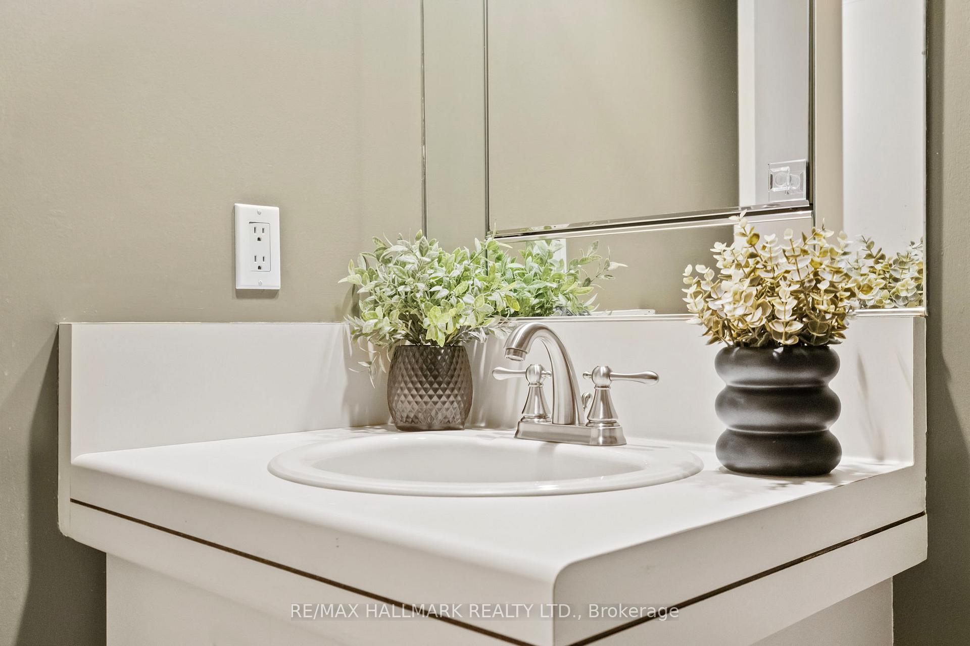 Photo 37 of Unit TH 15, 260 Heath Street, Toronto, Forest Hill South — HOMEH