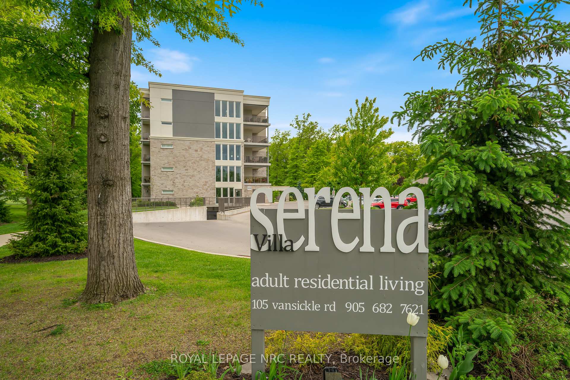 Photo 1 of Unit 401, 105 Vansickle Road, St. Catharines, Rykert/Vansickle — HOMEH