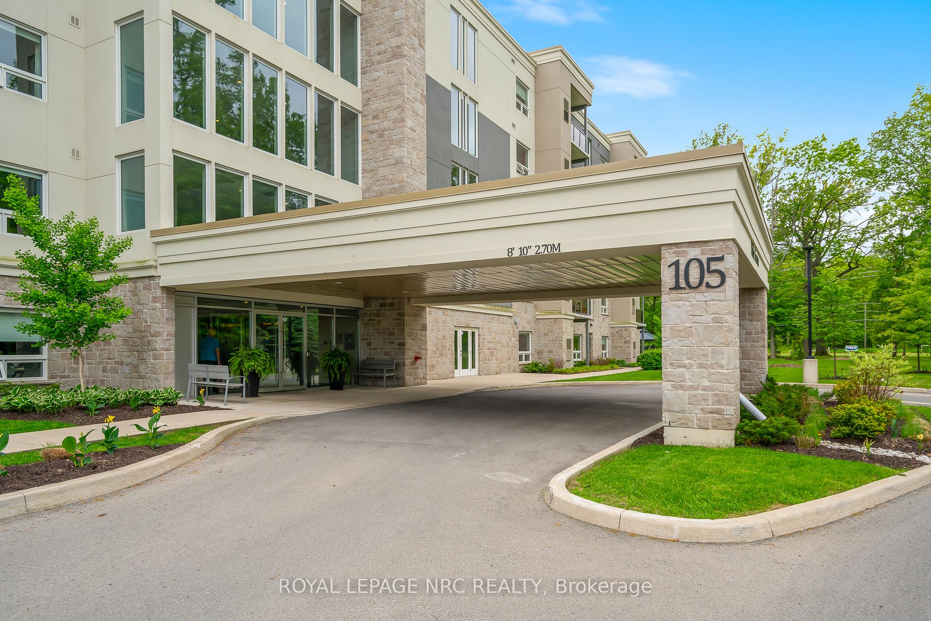 Photo 4 of Unit 401, 105 Vansickle Road, St. Catharines, Rykert/Vansickle — HOMEH