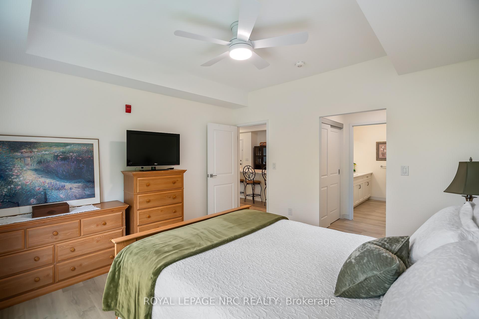 Photo 21 of Unit 401, 105 Vansickle Road, St. Catharines, Rykert/Vansickle — HOMEH