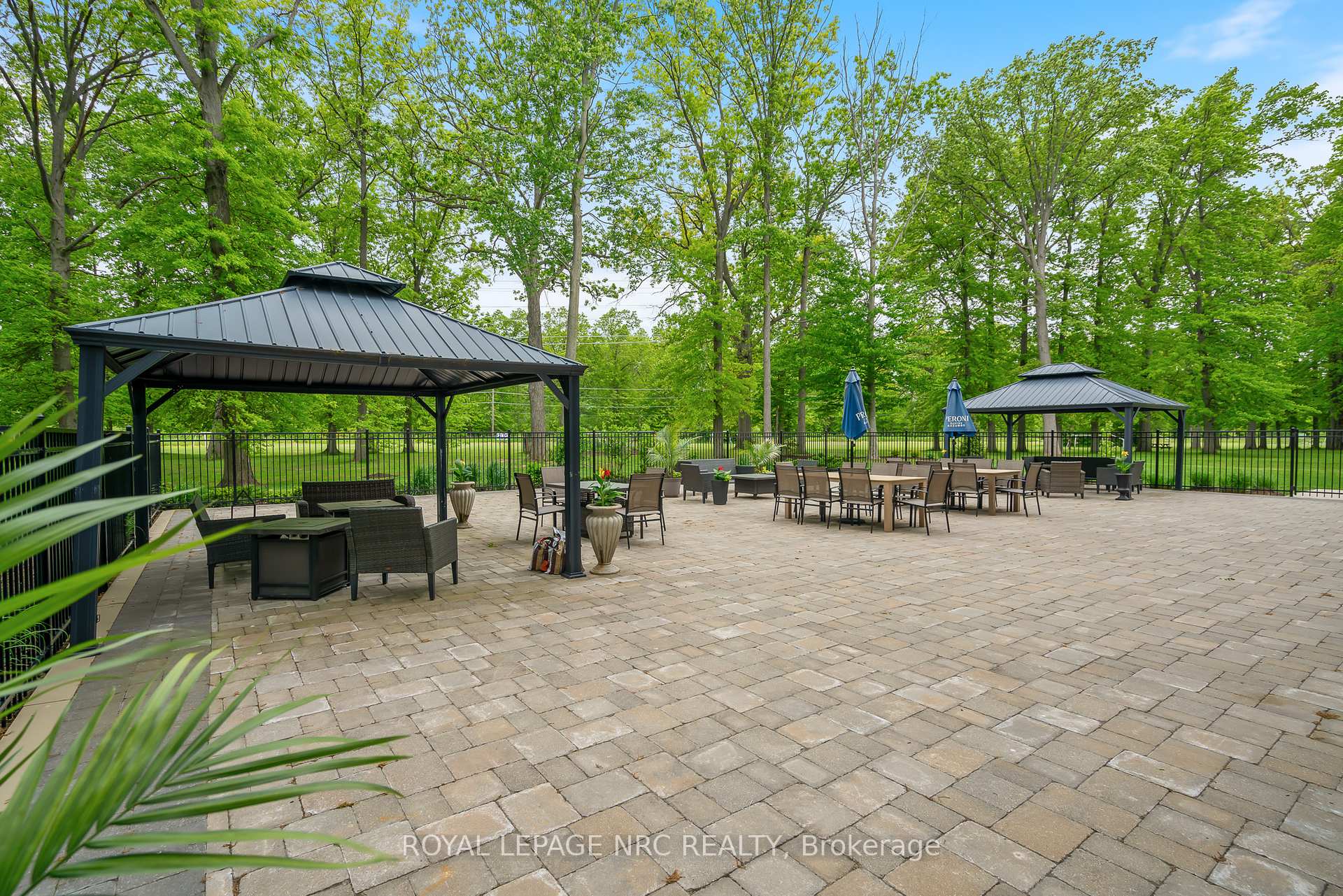Photo 29 of Unit 401, 105 Vansickle Road, St. Catharines, Rykert/Vansickle — HOMEH