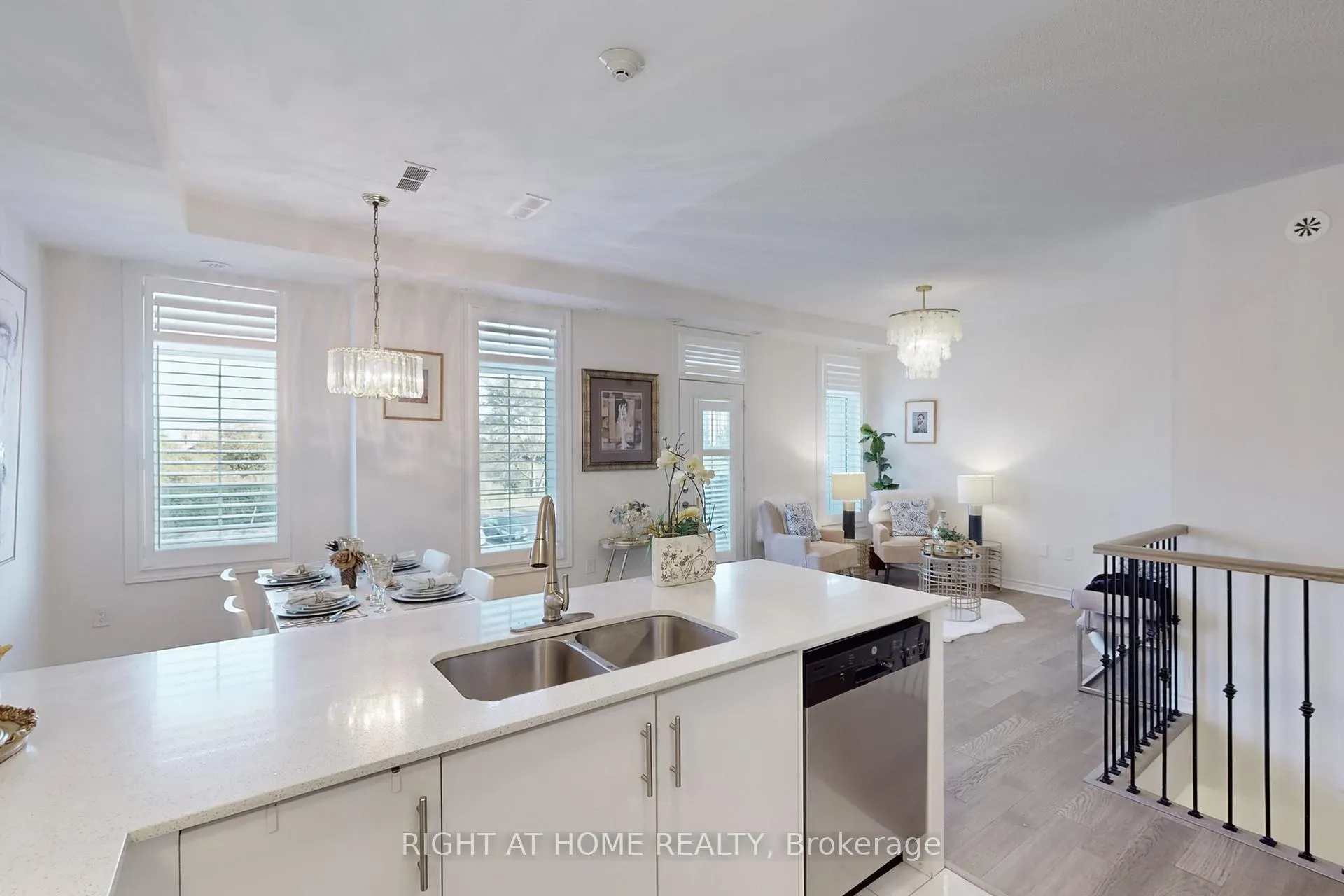 Photo 19 of Unit 32, 81 Armdale Road, Mississauga, Hurontario — HOMEH