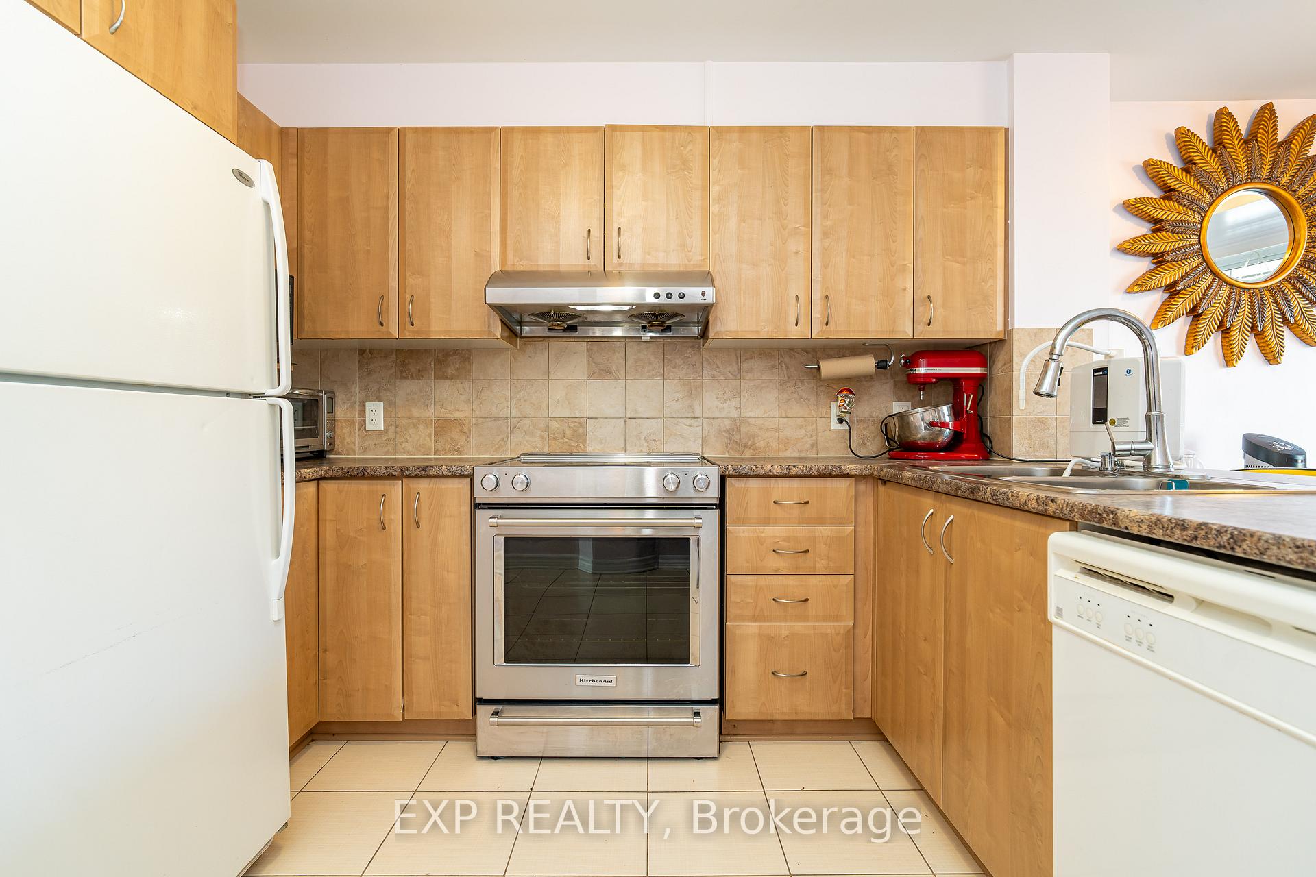 Photo 7 of Unit A, 566 Chapman Mills Drive, Ottawa, Barrhaven - Strandherd — HOMEH