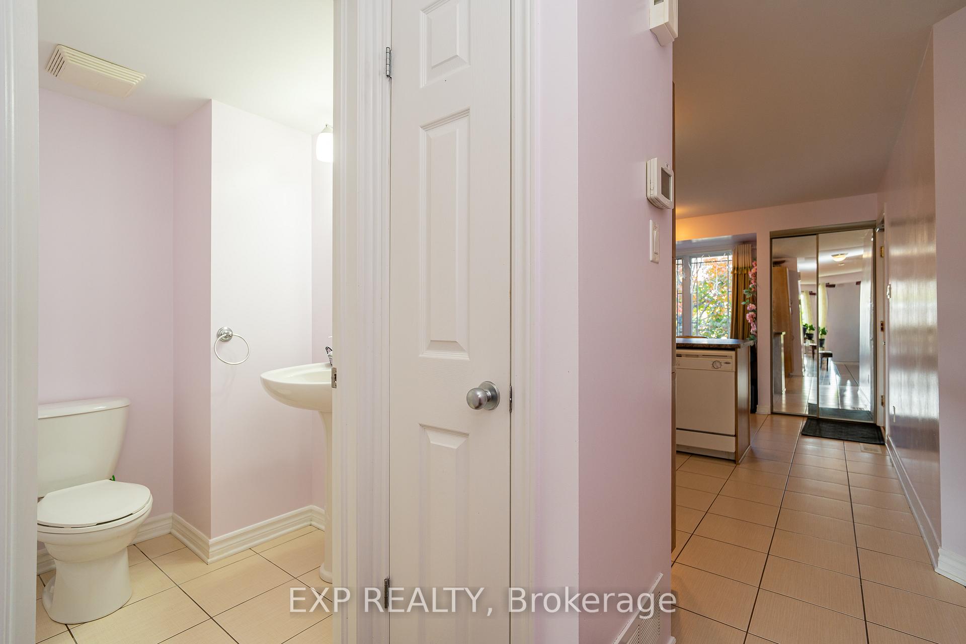 Photo 9 of Unit A, 566 Chapman Mills Drive, Ottawa, Barrhaven - Strandherd — HOMEH