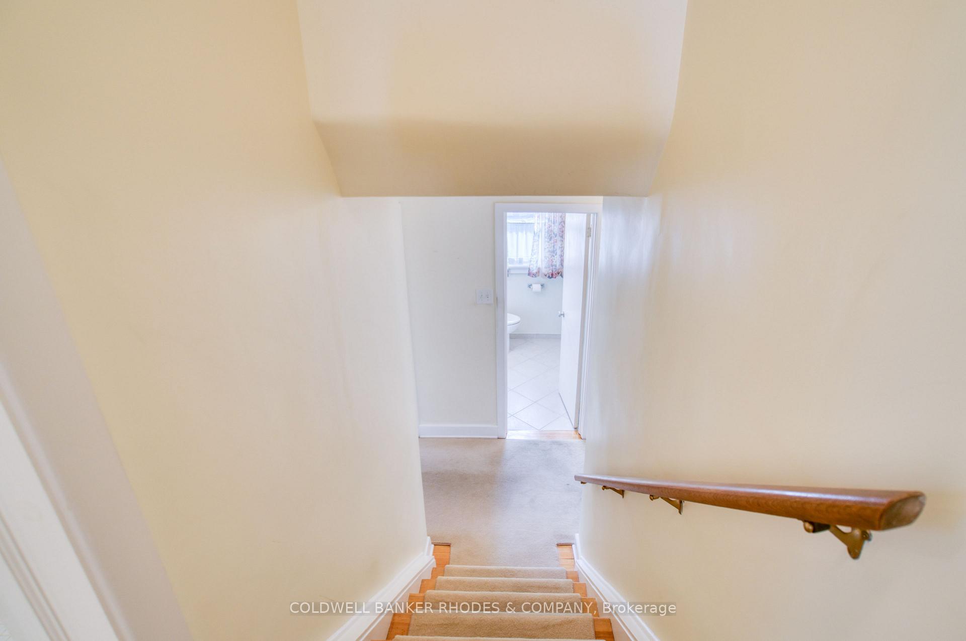Photo 20 of 7 Madawaska Drive, Ottawa, Dows Lake — HOMEH