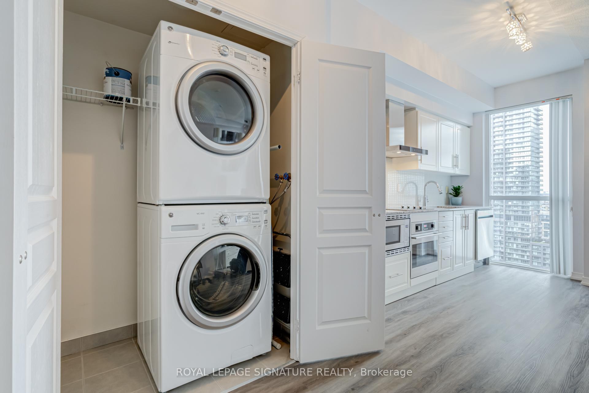 Photo 15 of Unit 2108, 352 Front Street W, Toronto, Waterfront Communities — HOMEH