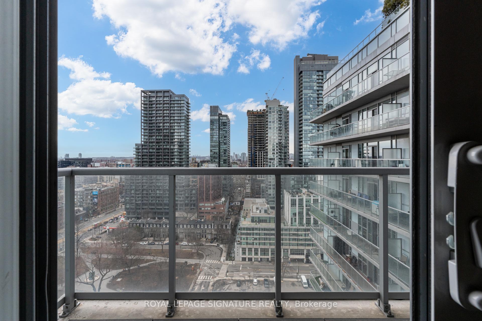 Photo 16 of Unit 2108, 352 Front Street W, Toronto, Waterfront Communities — HOMEH