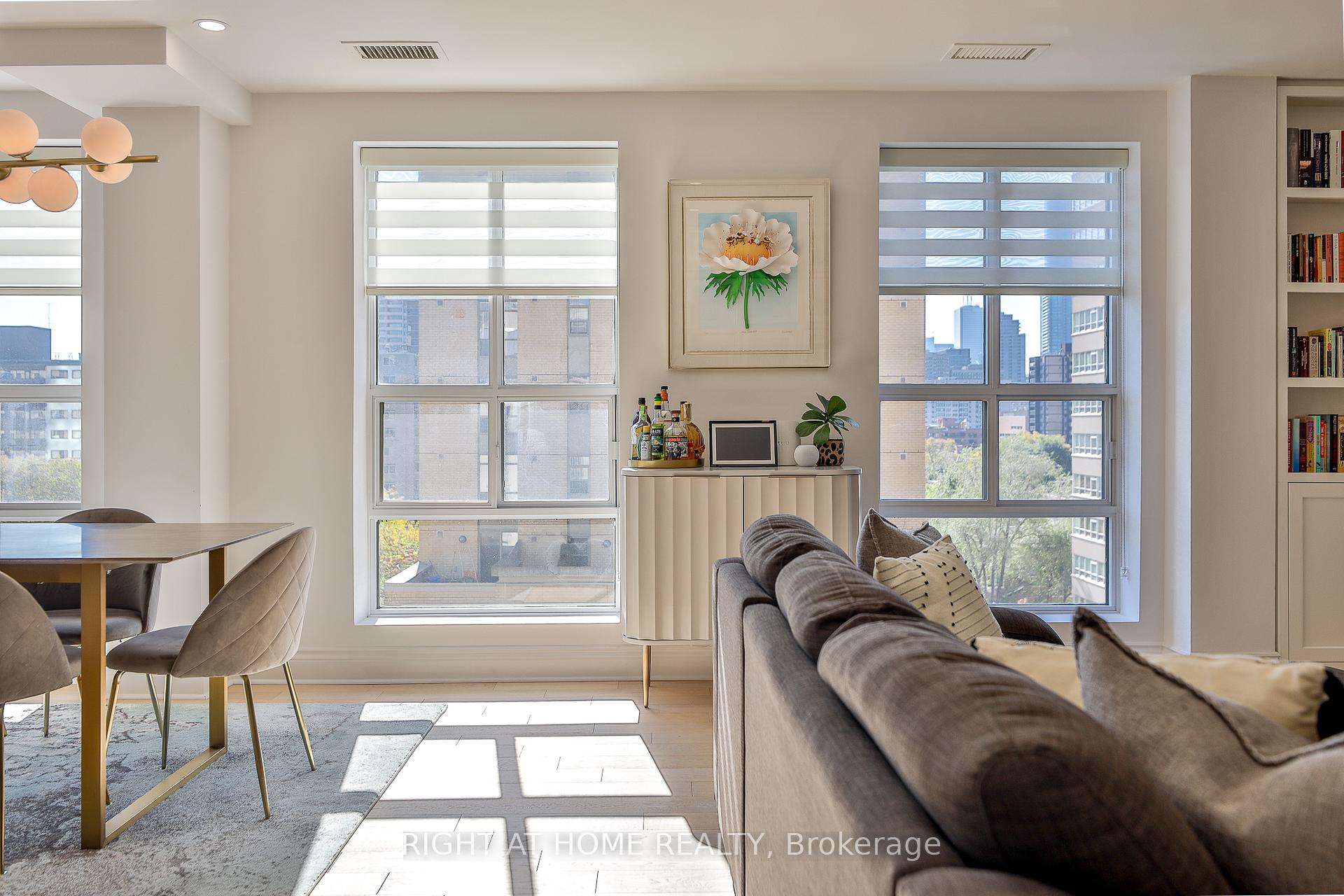Photo 6 of Unit 801, 80 Charles Street E, Toronto, Church-Yonge Corridor — HOMEH
