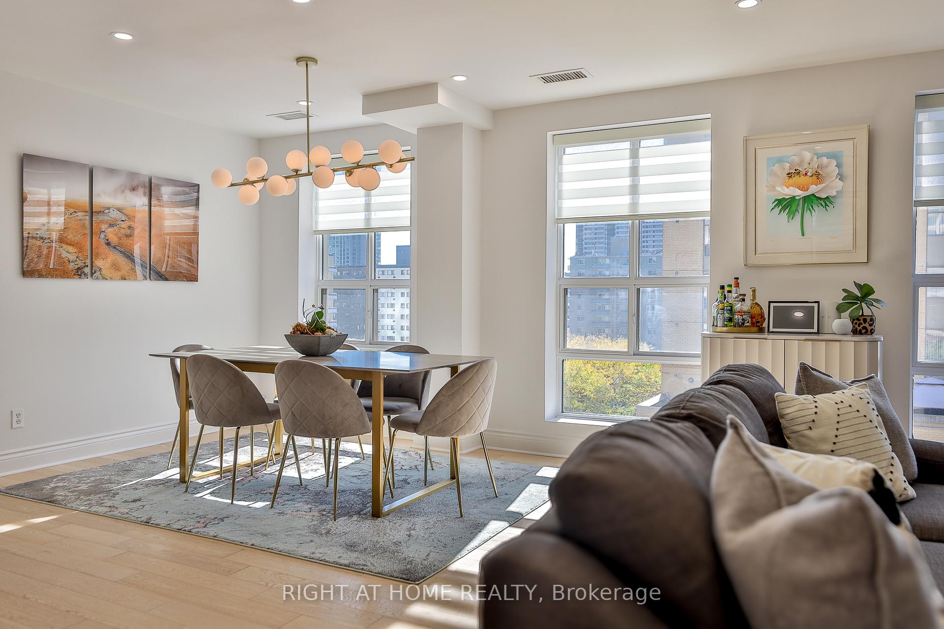 Photo 7 of Unit 801, 80 Charles Street E, Toronto, Church-Yonge Corridor — HOMEH