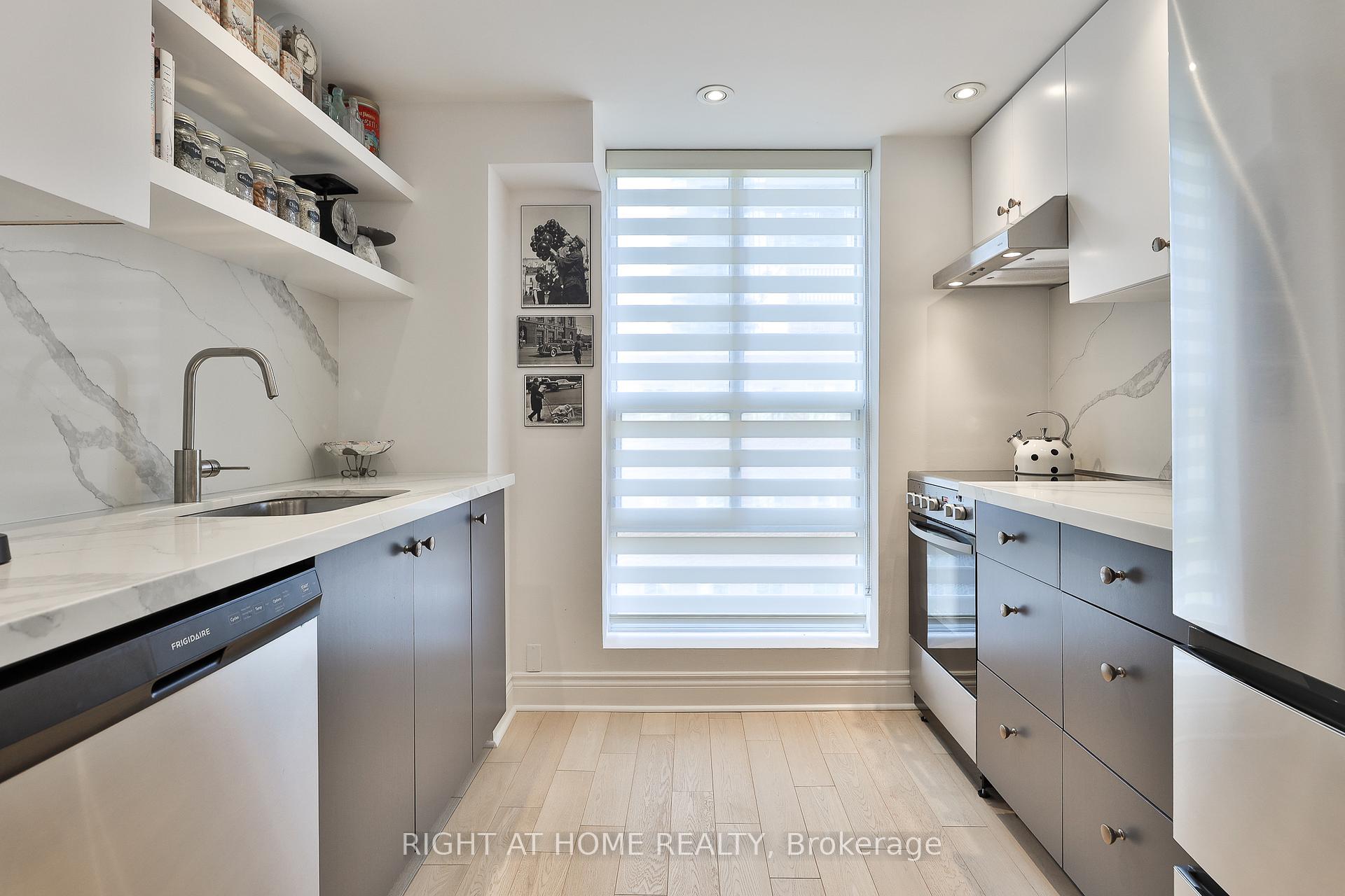 Photo 10 of Unit 801, 80 Charles Street E, Toronto, Church-Yonge Corridor — HOMEH