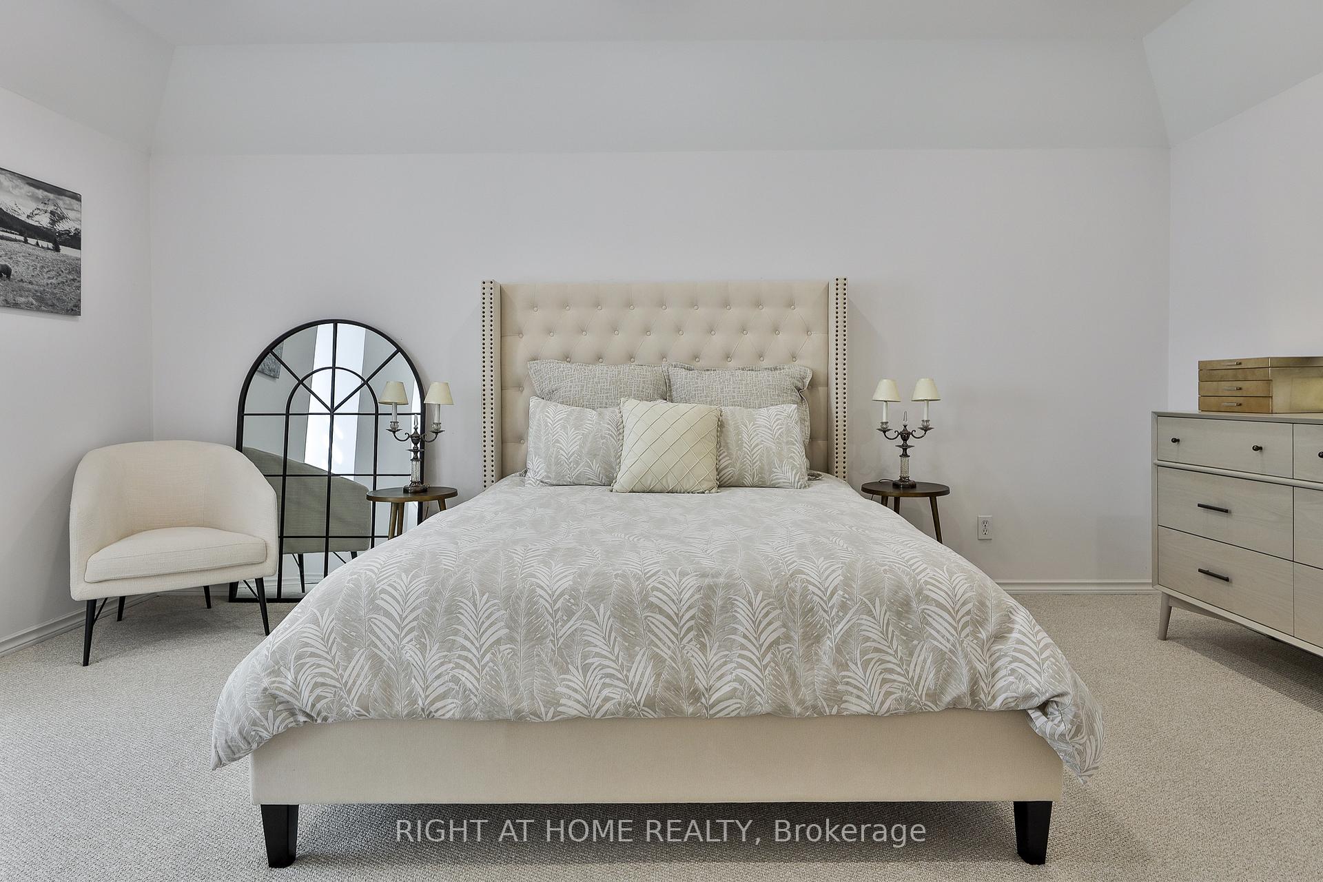 Photo 17 of Unit 801, 80 Charles Street E, Toronto, Church-Yonge Corridor — HOMEH