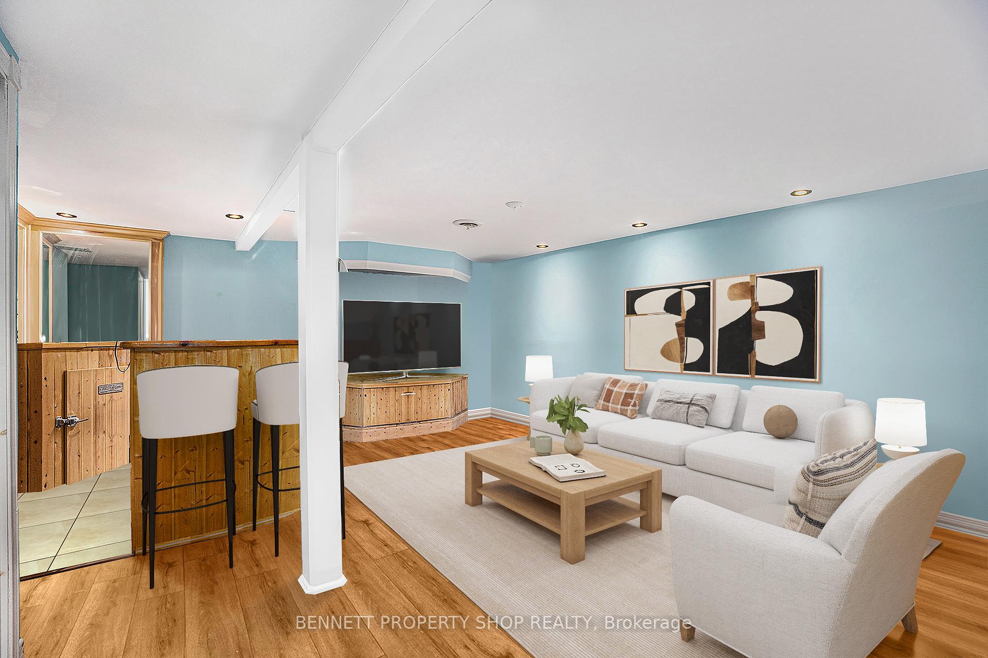 Photo 16 of 1404 Eastcliffe Way, Ottawa, Pineview — HOMEH