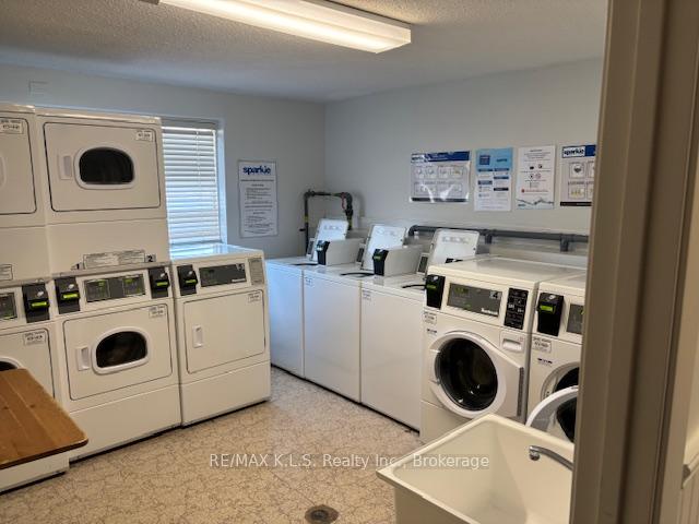 Photo 8 of Unit 1302, 64 Benton Street, Kitchener — HOMEH