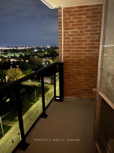 Photo 16 of Unit 1302, 64 Benton Street, Kitchener — HOMEH