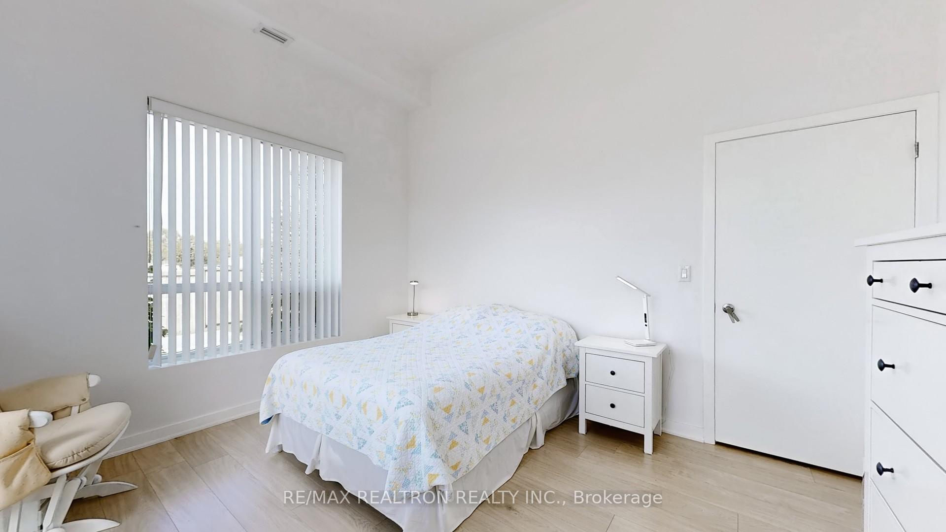 Photo 18 of Unit 116, 2490 Old Bronte Road, Oakville, Westmount — HOMEH