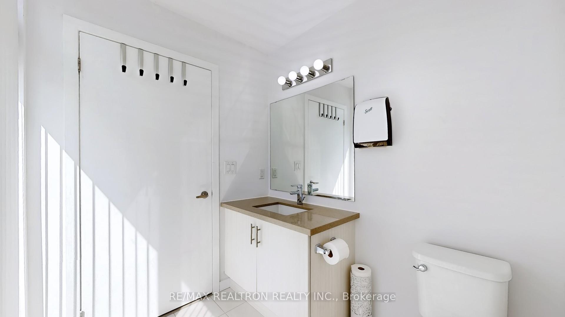 Photo 22 of Unit 116, 2490 Old Bronte Road, Oakville, Westmount — HOMEH
