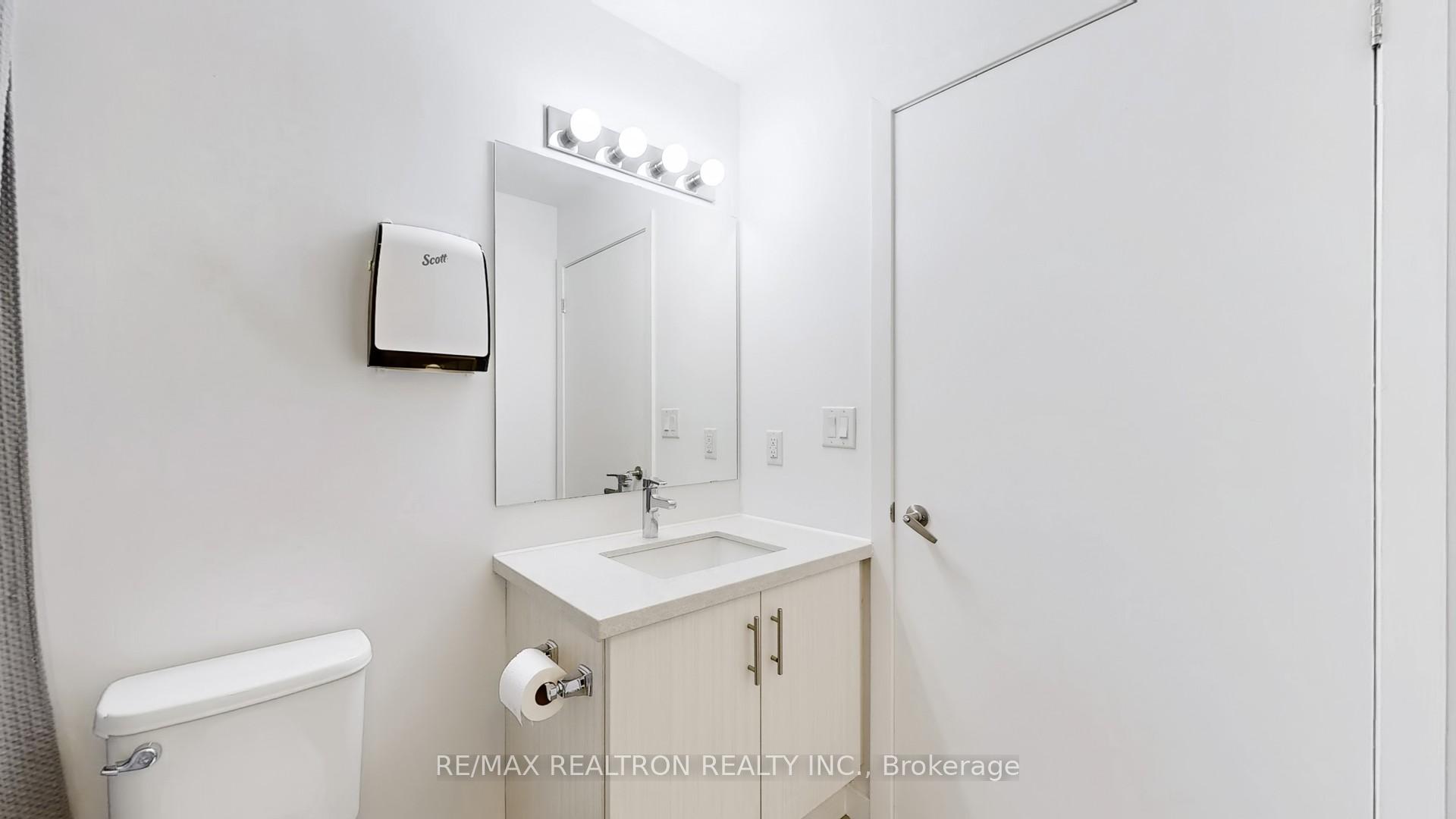 Photo 27 of Unit 116, 2490 Old Bronte Road, Oakville, Westmount — HOMEH